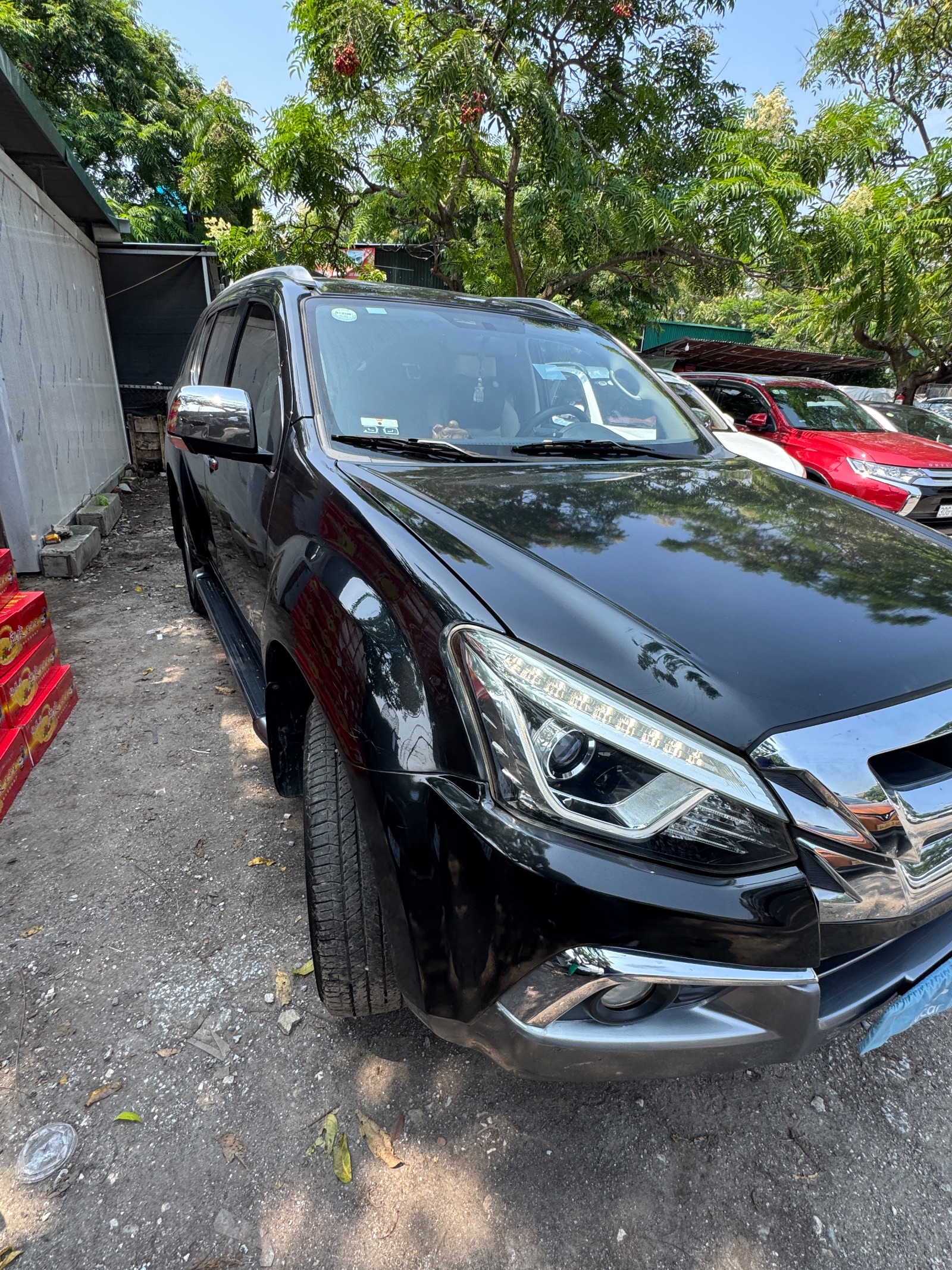 Isuzu Mu-x 3.0L 4x4 AT 2019 - Ngoại thất 22