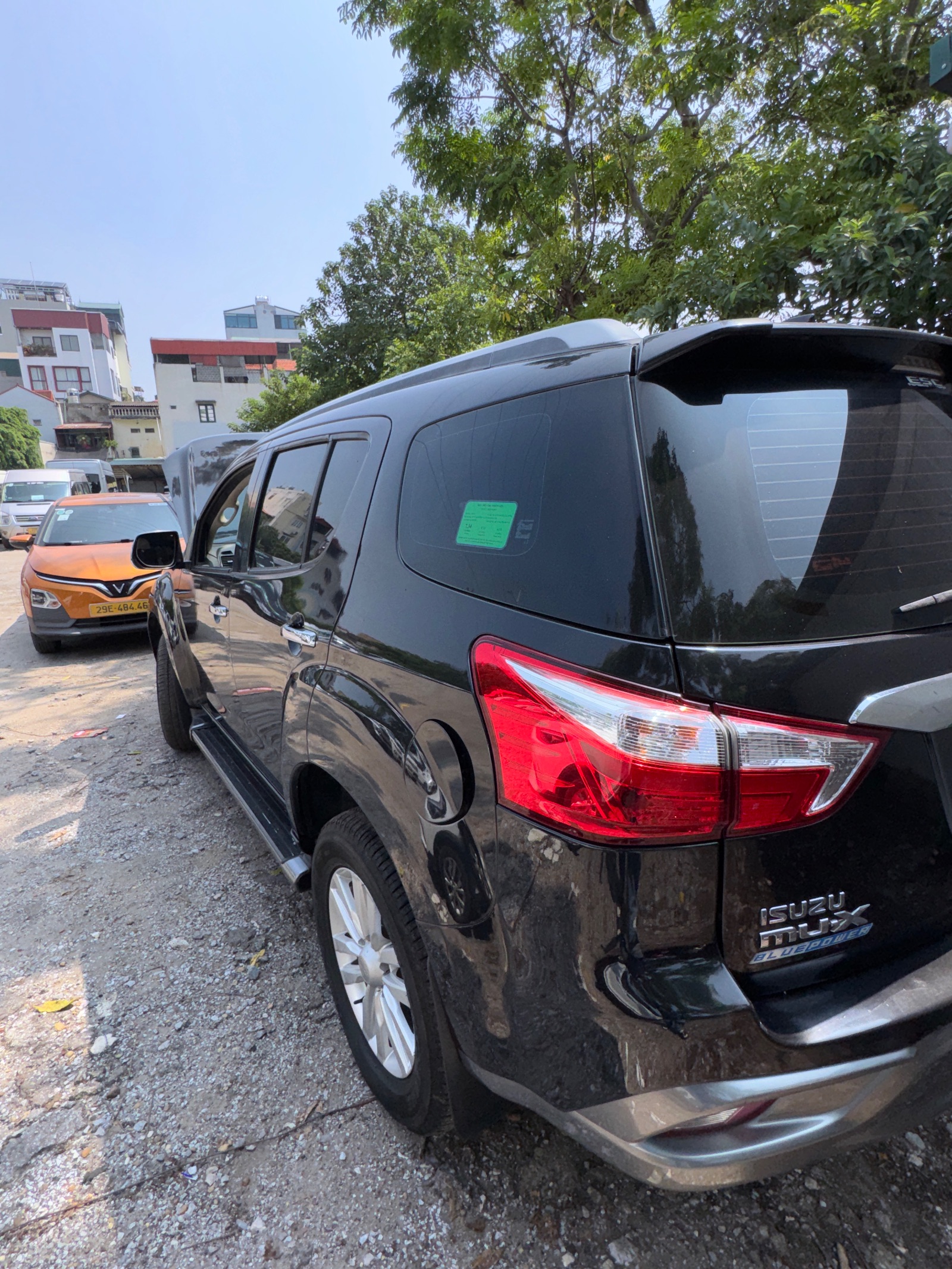 Isuzu Mu-x 3.0L 4x4 AT 2019 - Ngoại thất 13