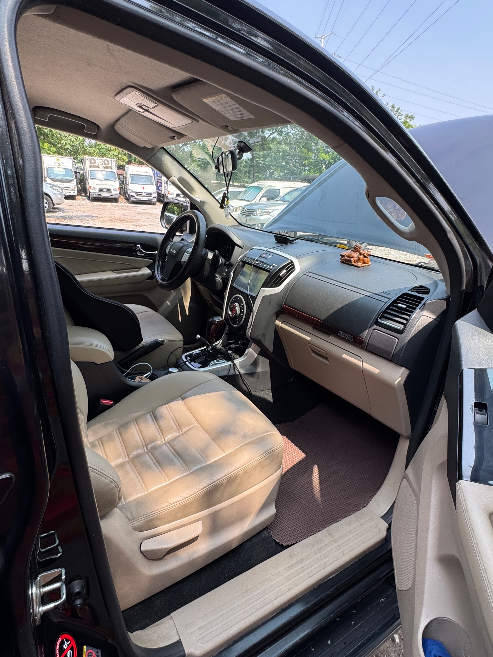 Isuzu Mu-x 3.0L 4x4 AT 2019 - Ngoại thất 20