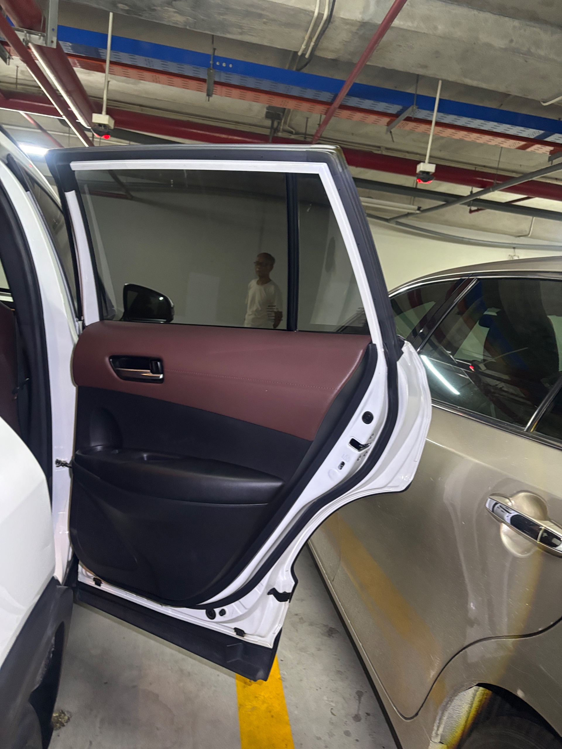 Toyota Corolla cross 1.8HV 2023 - Ngoại thất 8