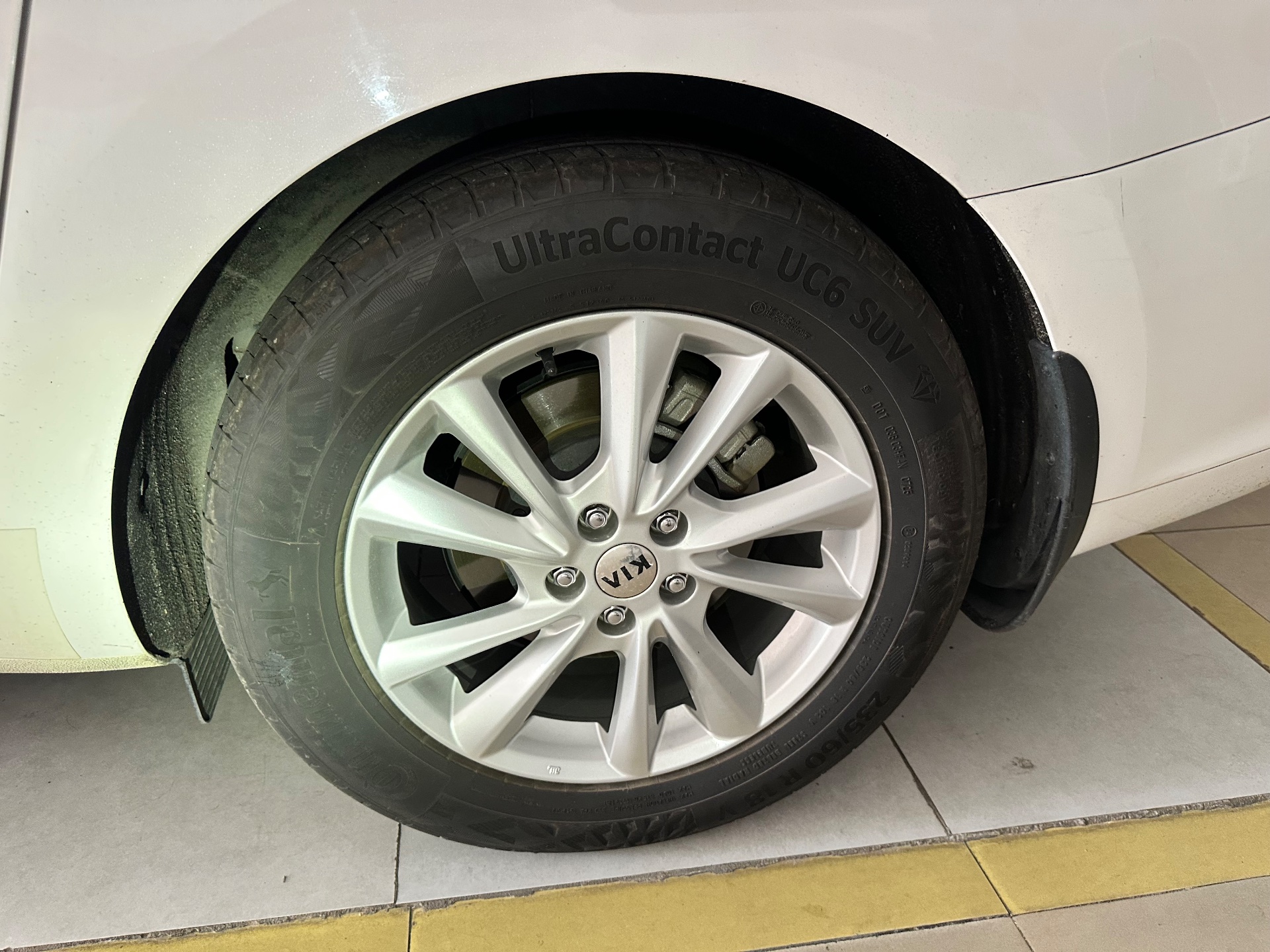 Kia Sedona 2.2 DAT Deluxe 2021 - Ngoại thất 20