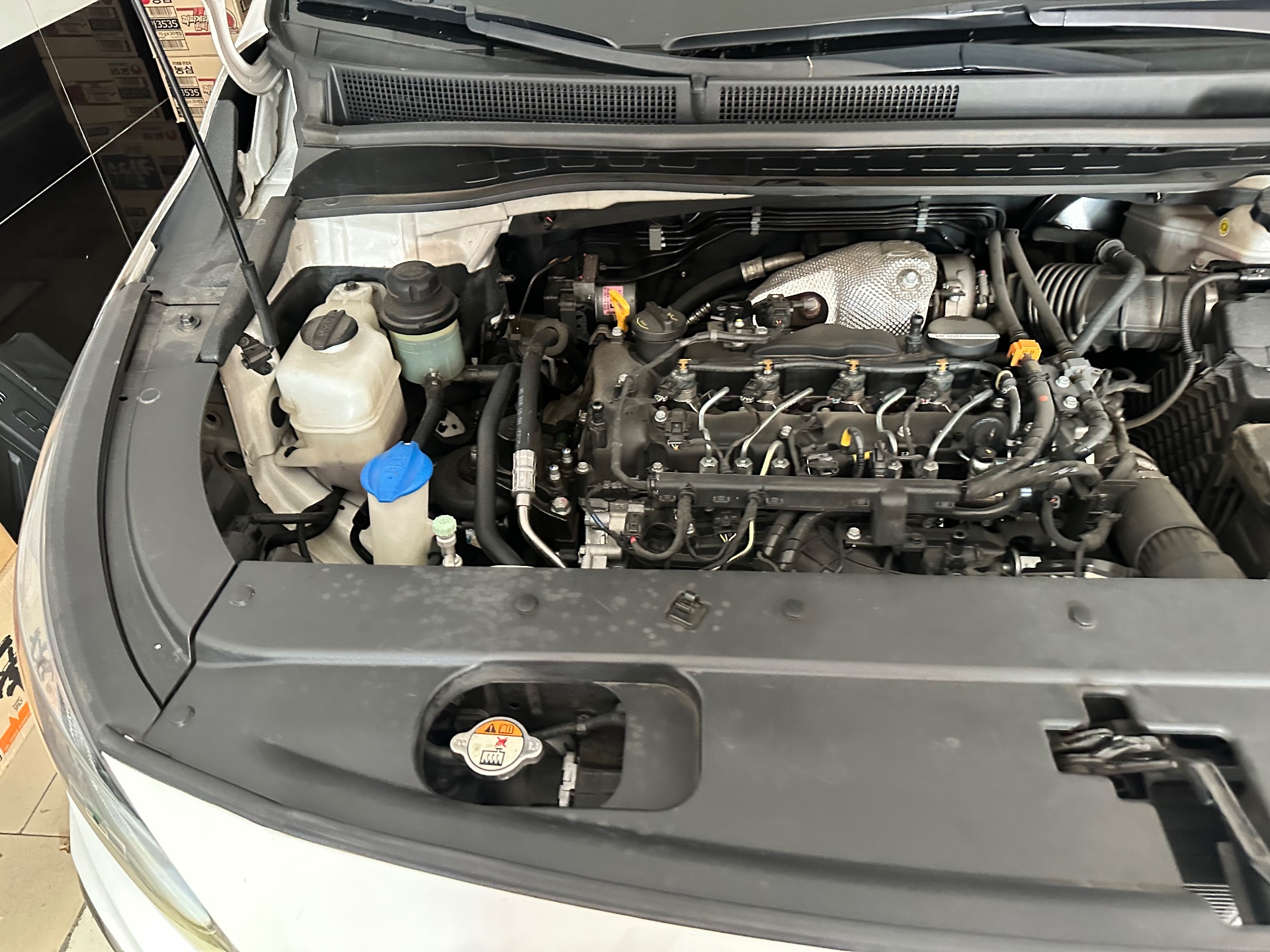 Kia Sedona 2.2 DAT Deluxe 2021 - Ngoại thất 12