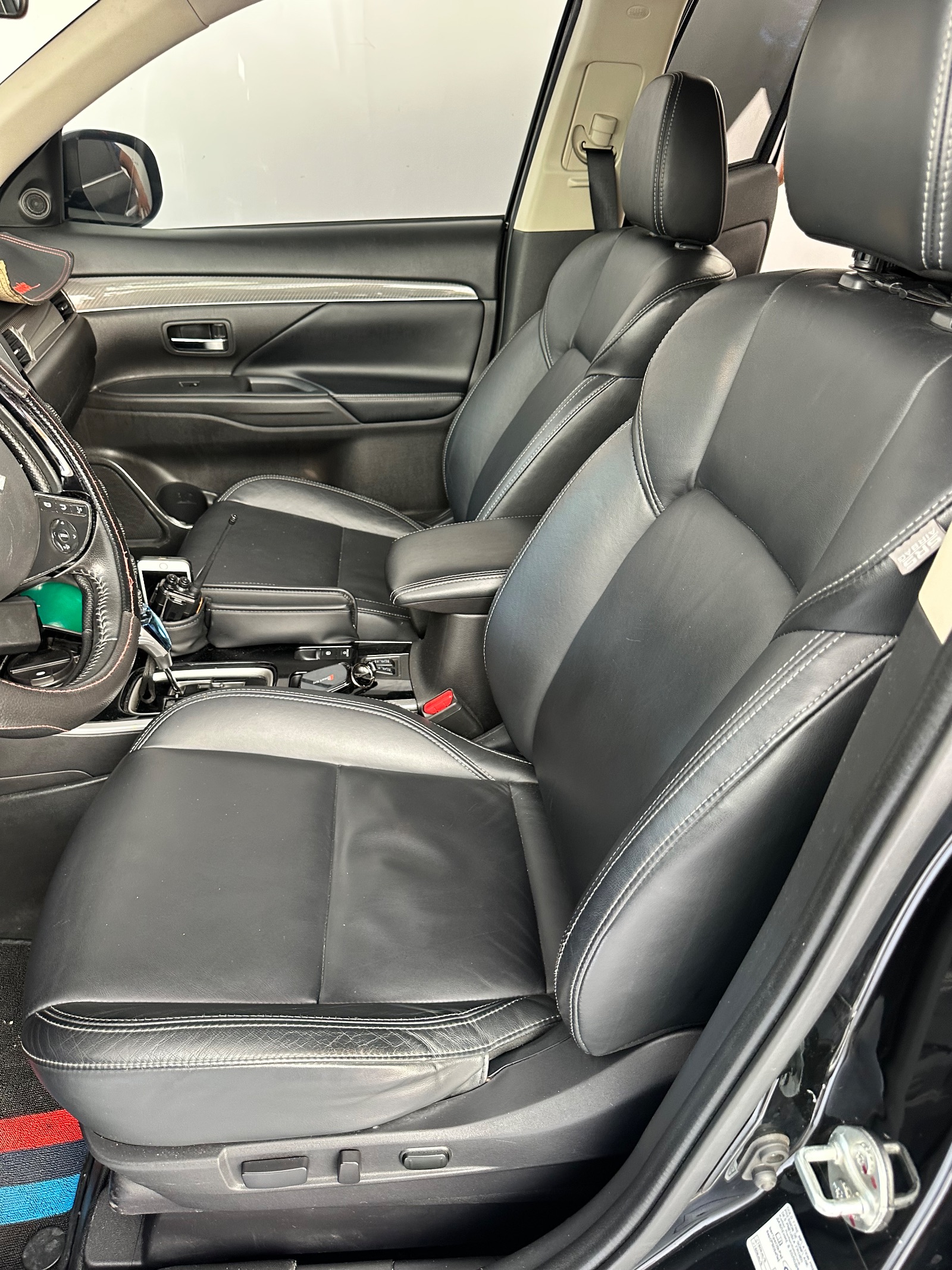 Mitsubishi Outlander 2.0 CVT Premium 2020 - Ngoại thất 17