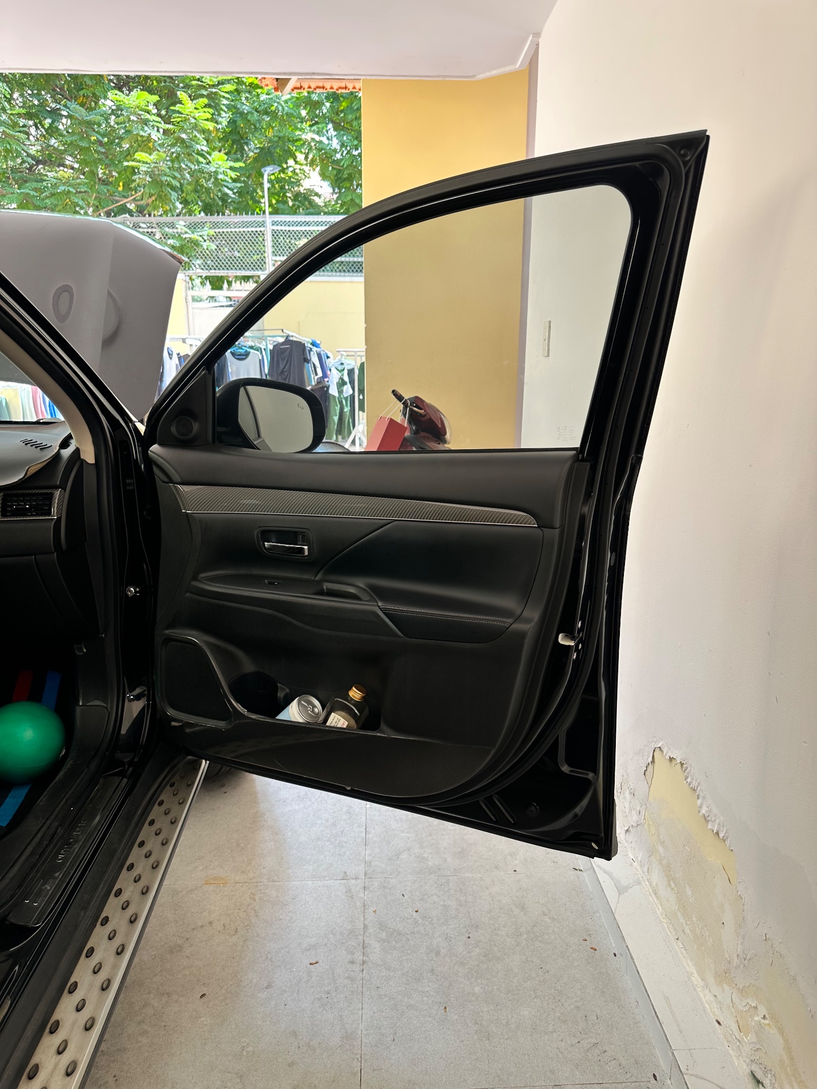 Mitsubishi Outlander 2.0 CVT Premium 2020 - Ngoại thất 28