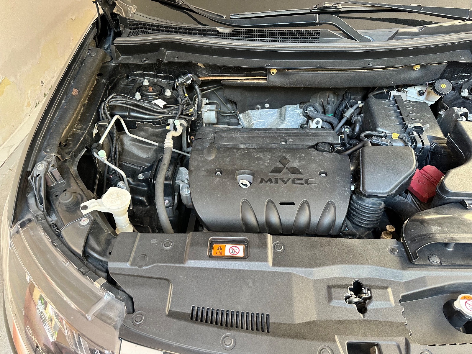 Mitsubishi Outlander 2.0 CVT Premium 2020 - Ngoại thất 15