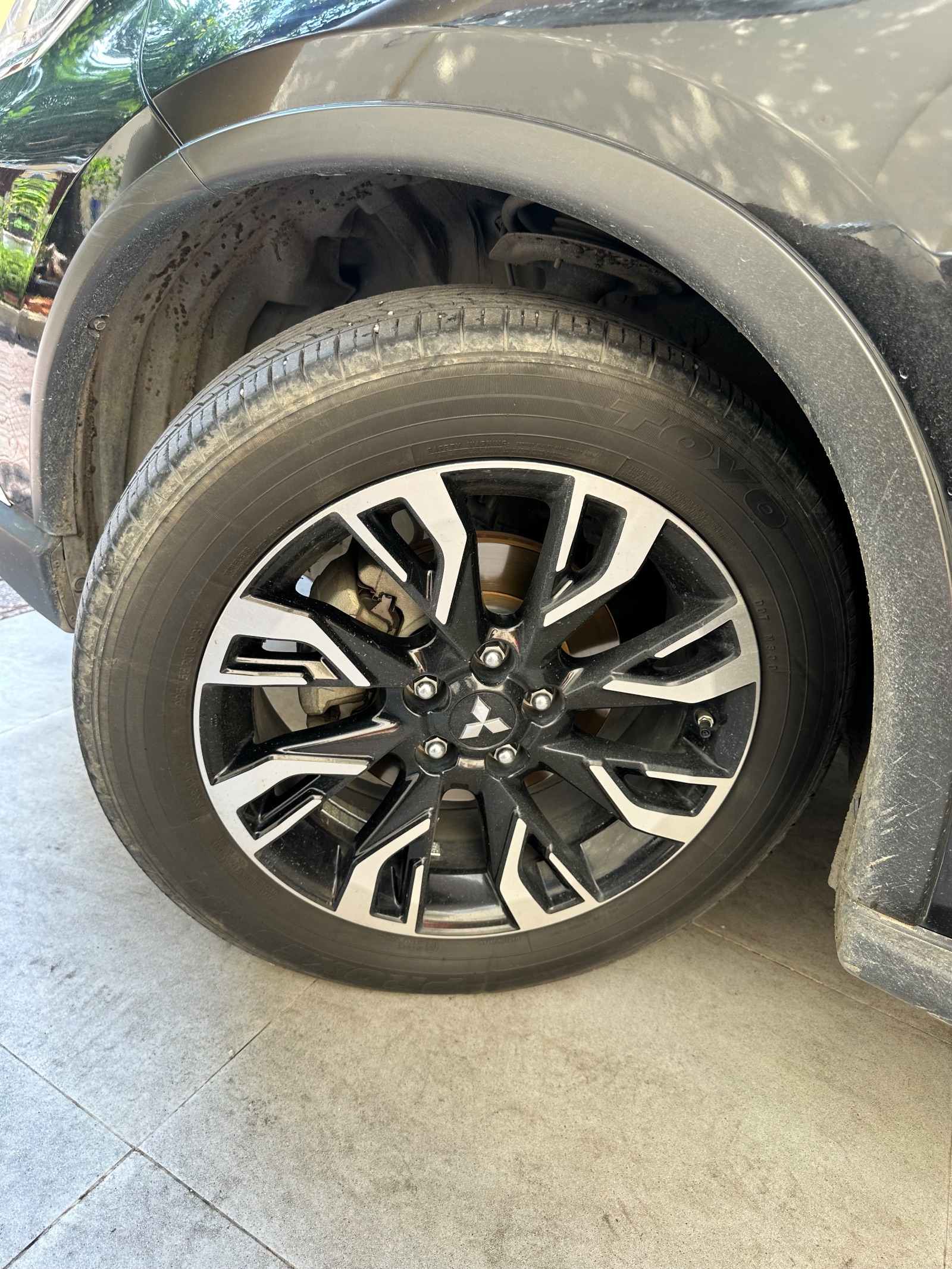 Mitsubishi Outlander 2.0 CVT Premium 2020 - Ngoại thất 16