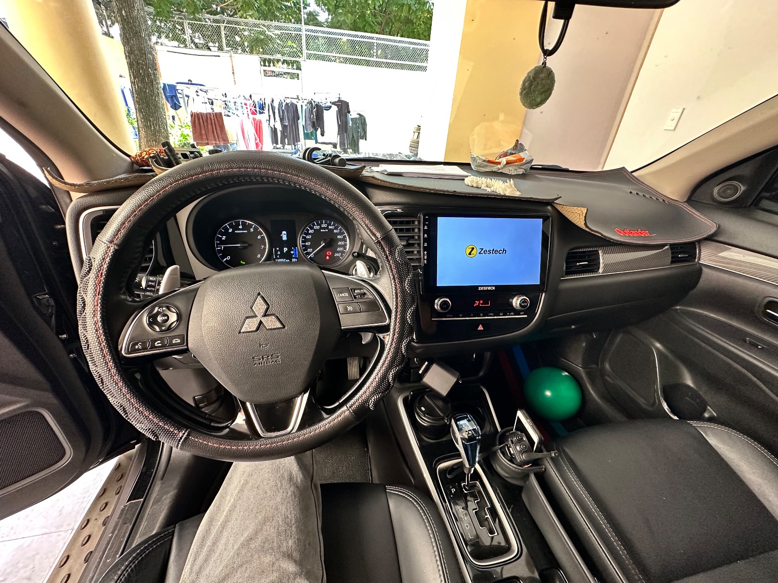 Mitsubishi Outlander 2.0 CVT Premium 2020 - Ngoại thất 9