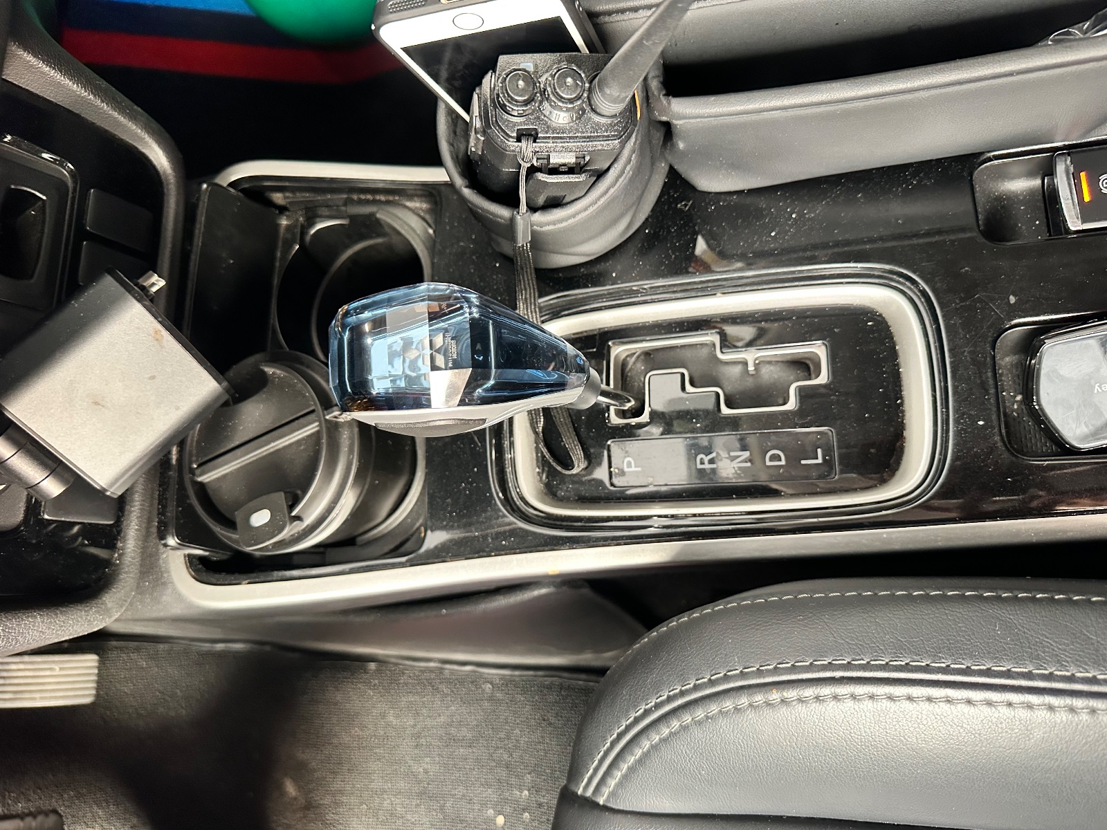 Mitsubishi Outlander 2.0 CVT Premium 2020 - Ngoại thất 10