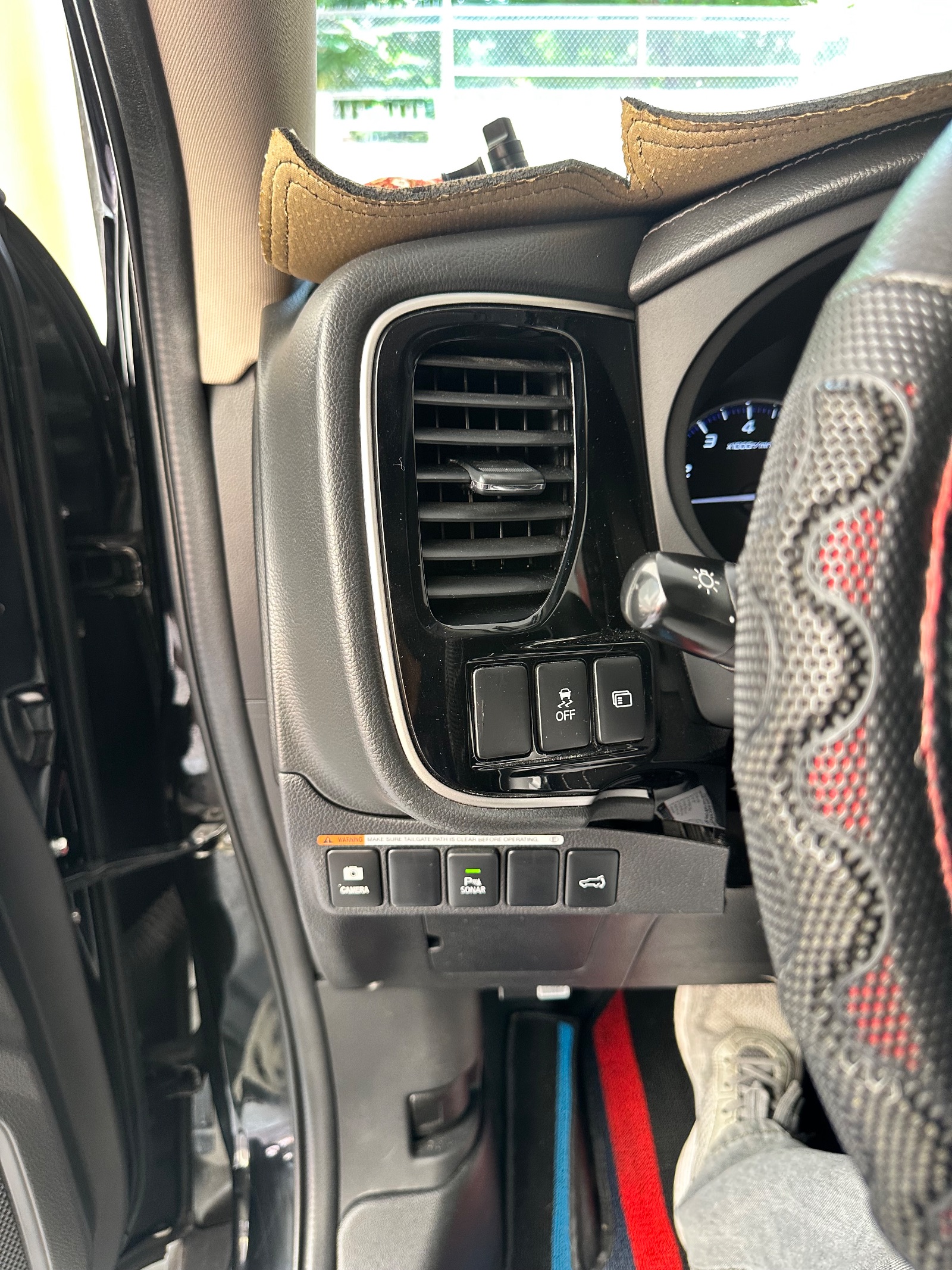 Mitsubishi Outlander 2.0 CVT Premium 2020 - Ngoại thất 12