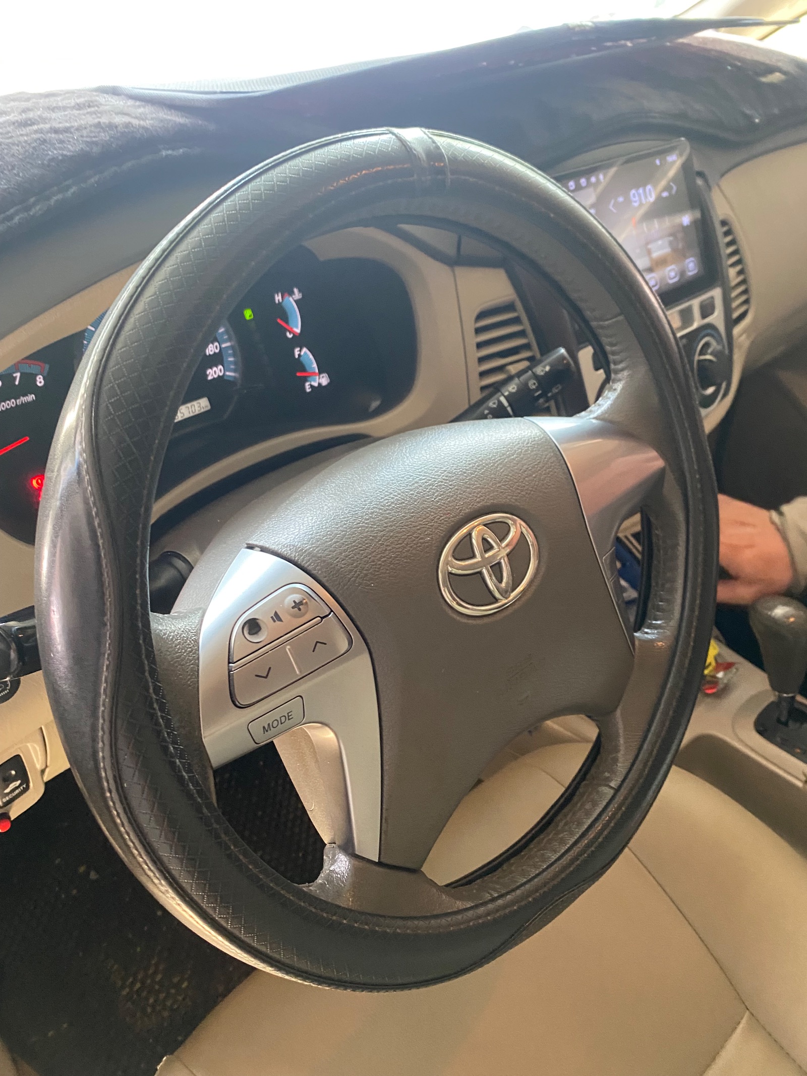 Toyota Innova G 2015 - Ngoại thất 6