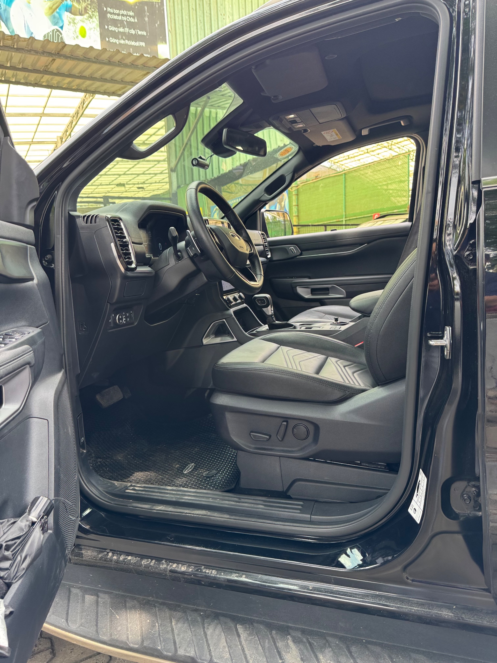 Ford Everest Titanium 2.0L 4x2 AT 2023 - Ngoại thất 12