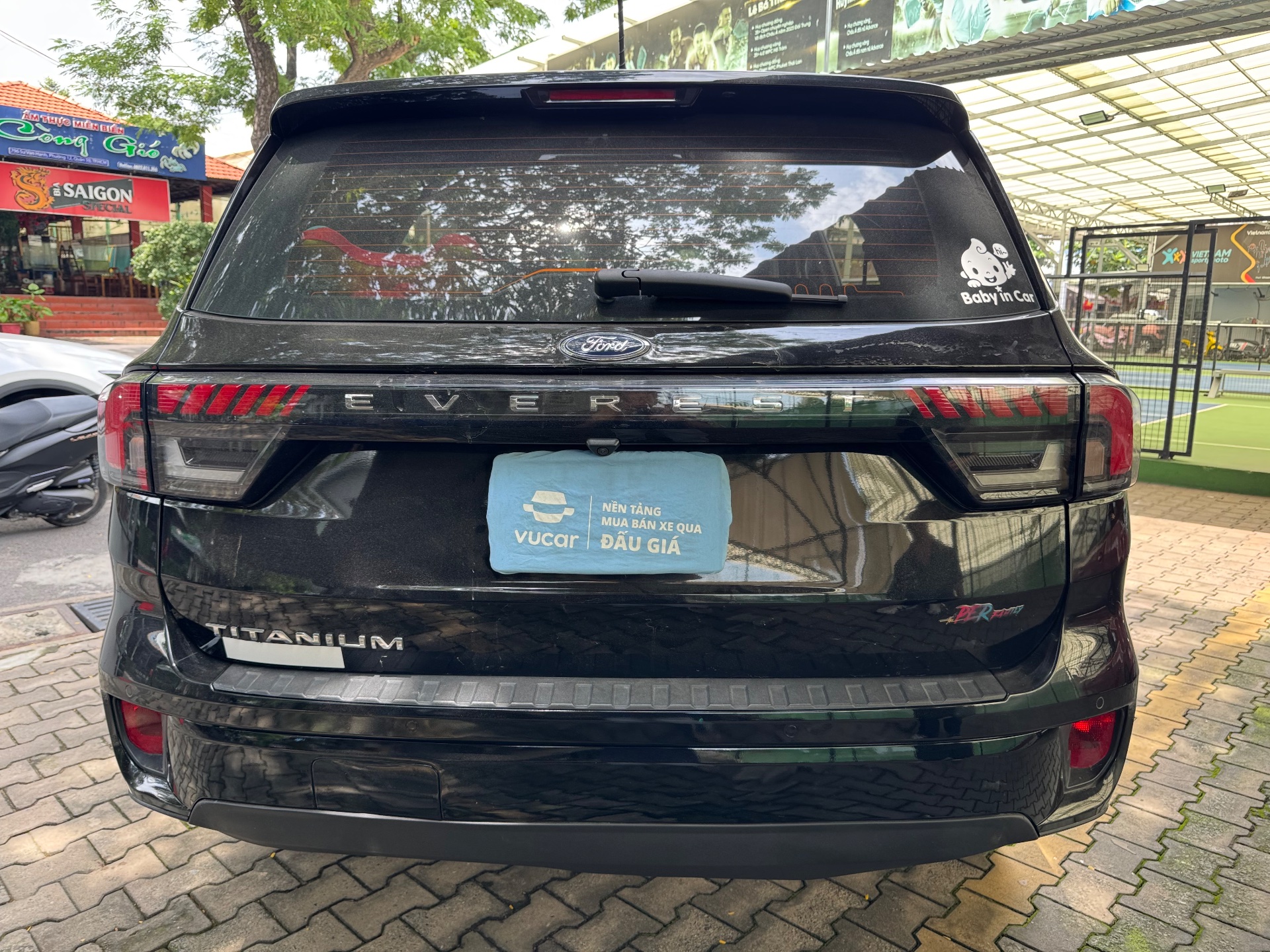 Ford Everest Titanium 2.0L 4x2 AT 2023 - Ngoại thất 1