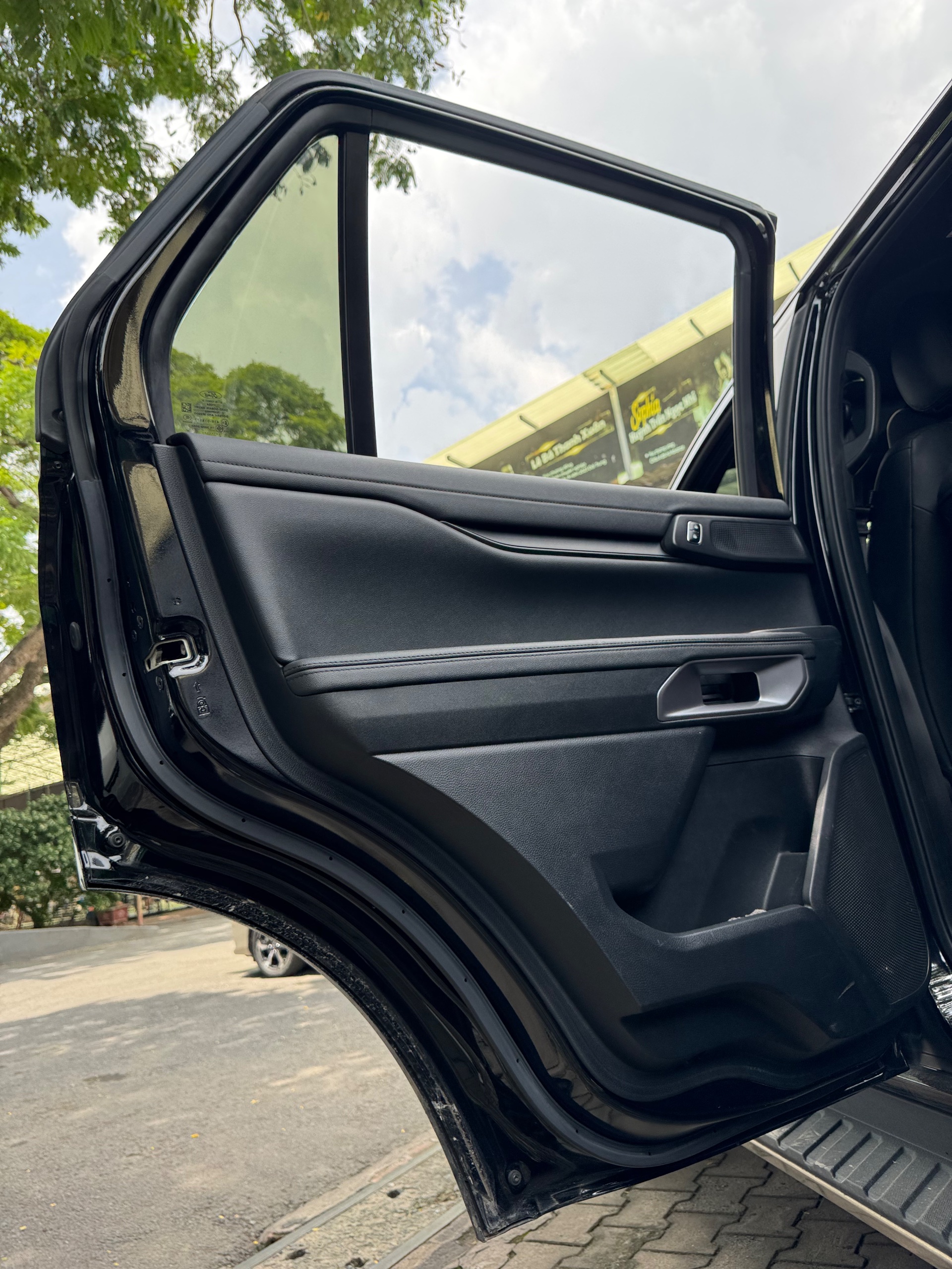Ford Everest Titanium 2.0L 4x2 AT 2023 - Ngoại thất 20