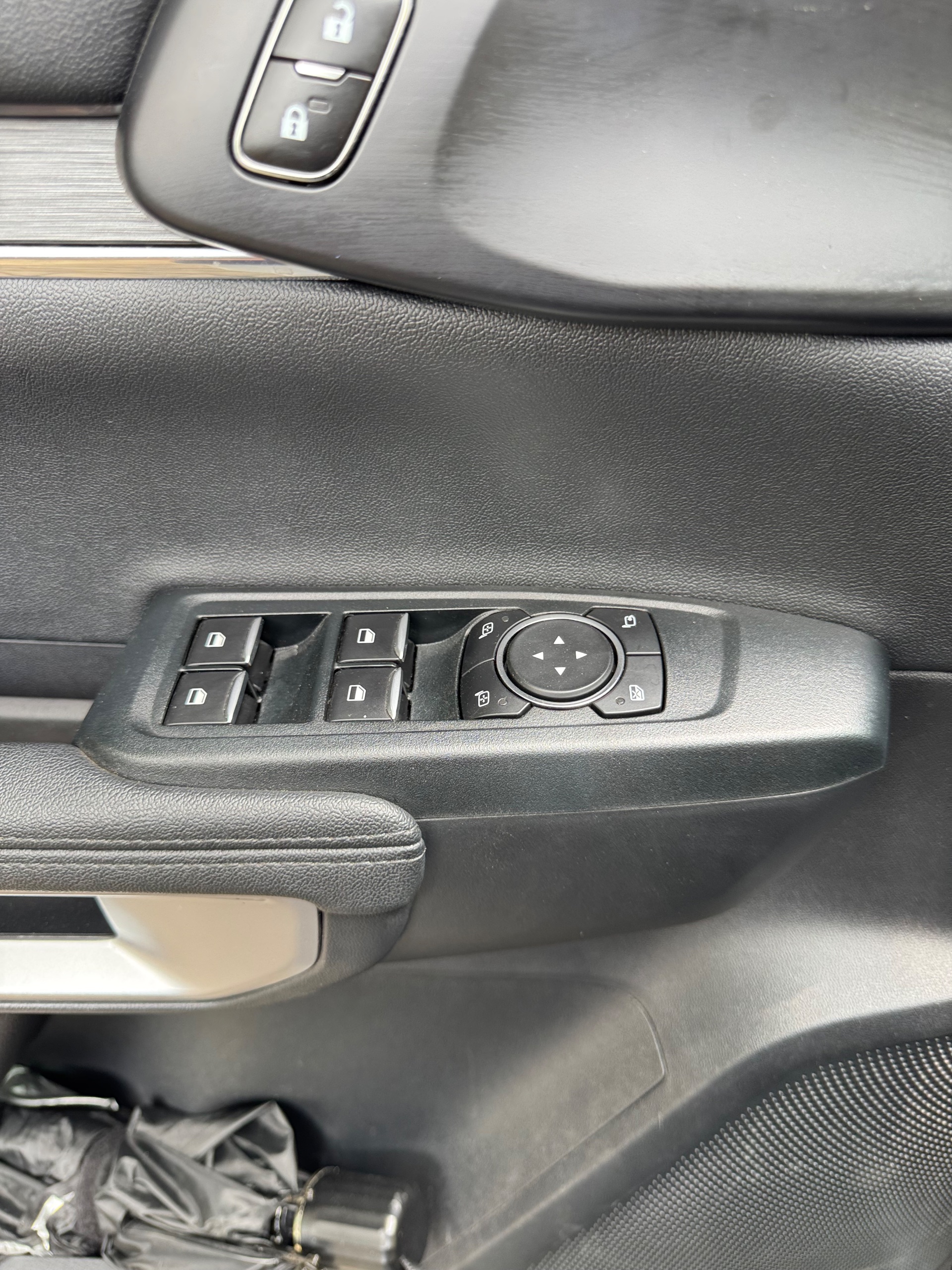 Ford Everest Titanium 2.0L 4x2 AT 2023 - Ngoại thất 22