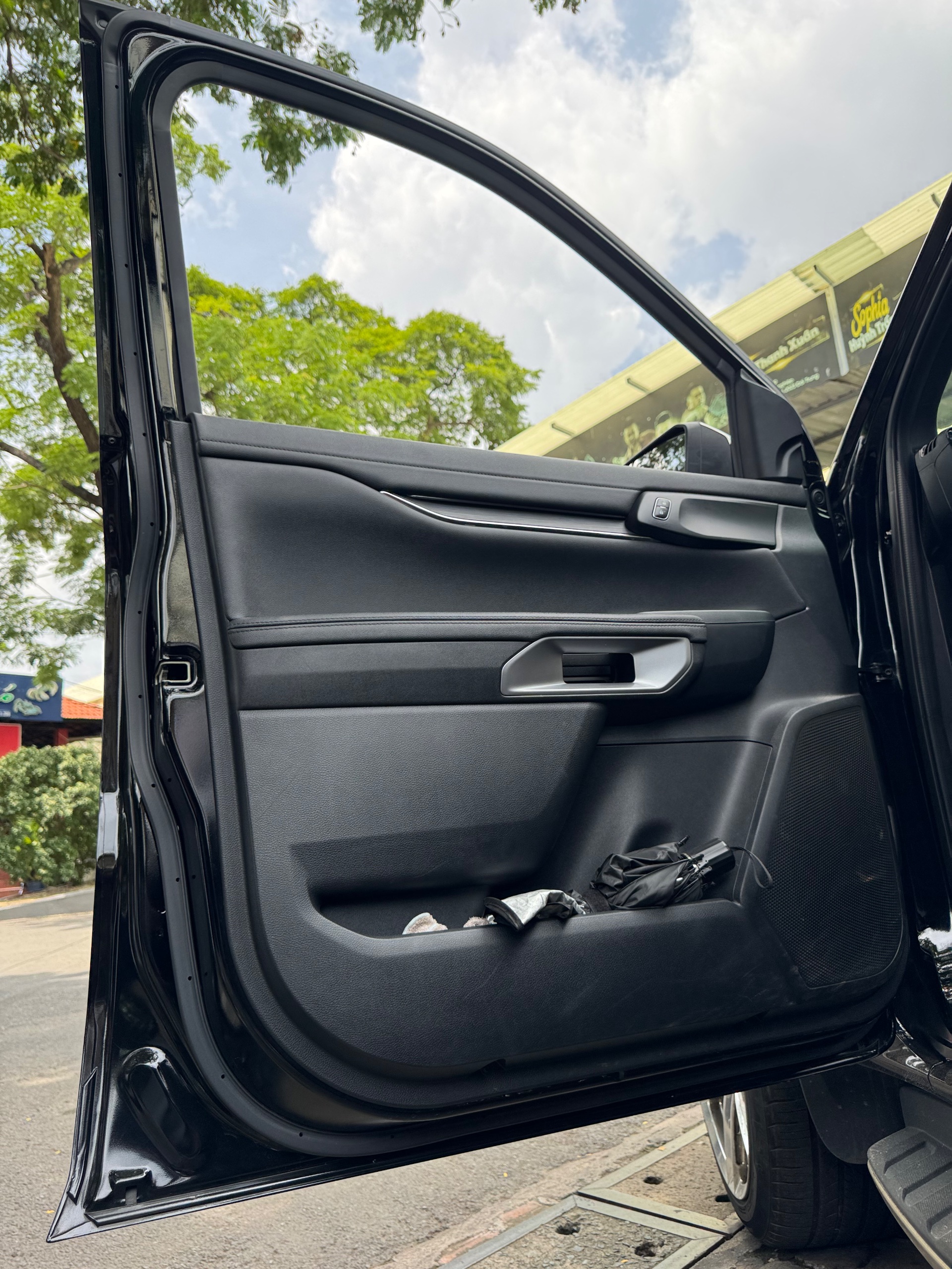 Ford Everest Titanium 2.0L 4x2 AT 2023 - Ngoại thất 11