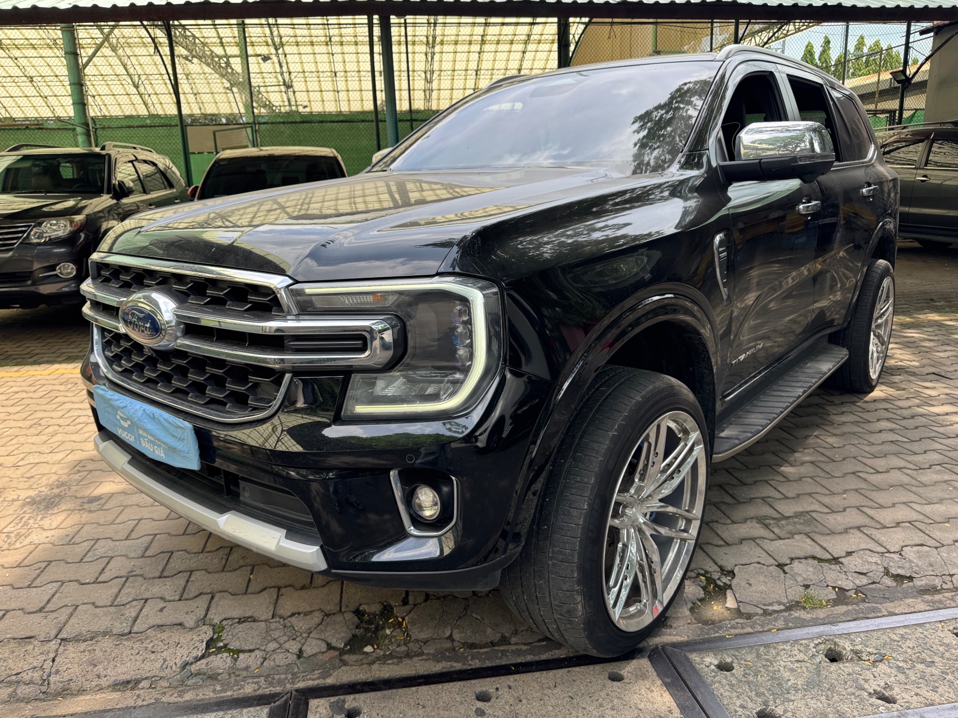 Ford Everest Titanium 2.0L 4x2 AT 2023 - Ngoại thất 14