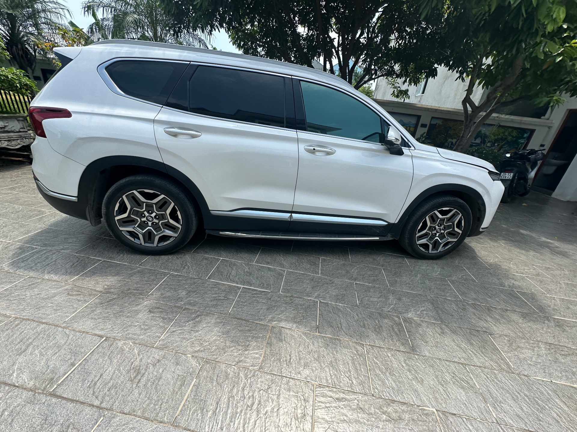 Hyundai SantaFe Cao cấp 2.2L HTRAC 2021 - Ngoại thất 18
