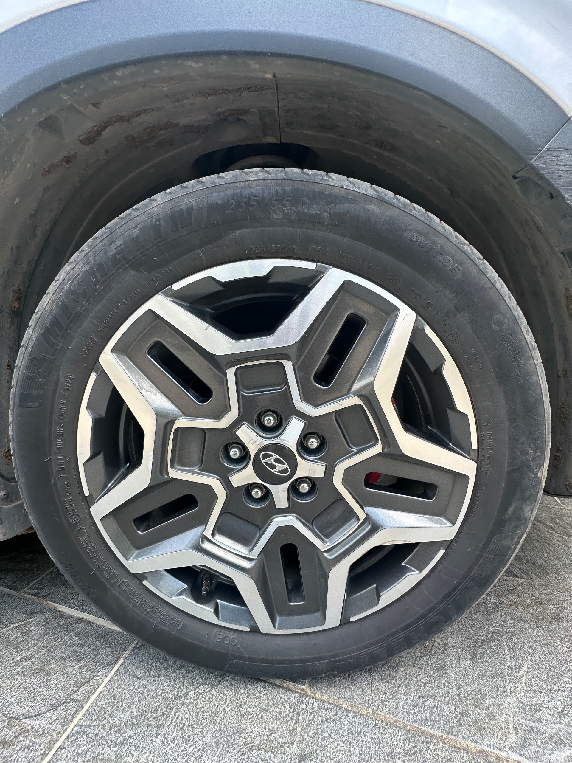 Hyundai SantaFe Cao cấp 2.2L HTRAC 2021 - Ngoại thất 19