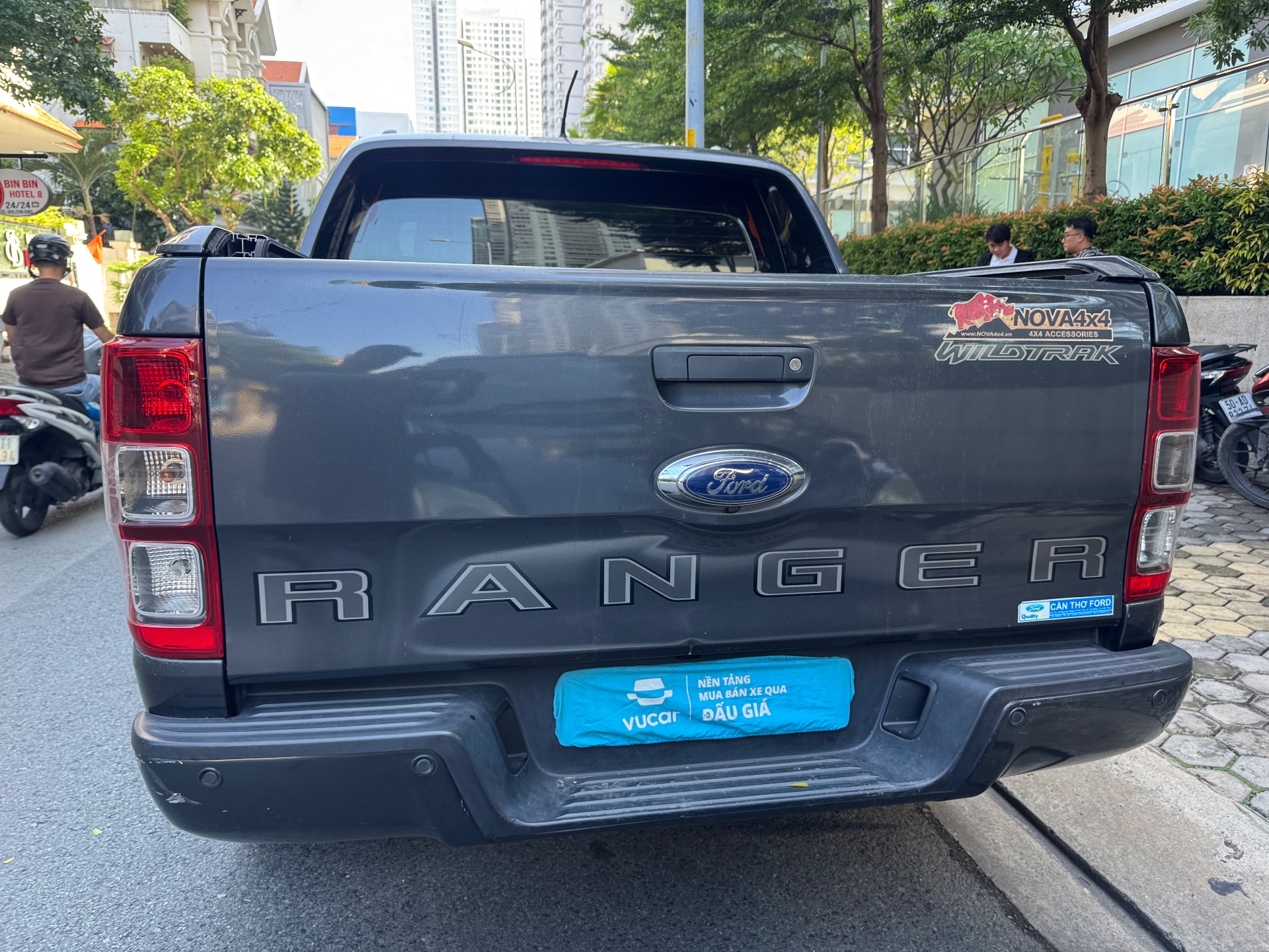 Ford Ranger Wildtrak 2.0L 4x4 AT 2018 - Ngoại thất 1