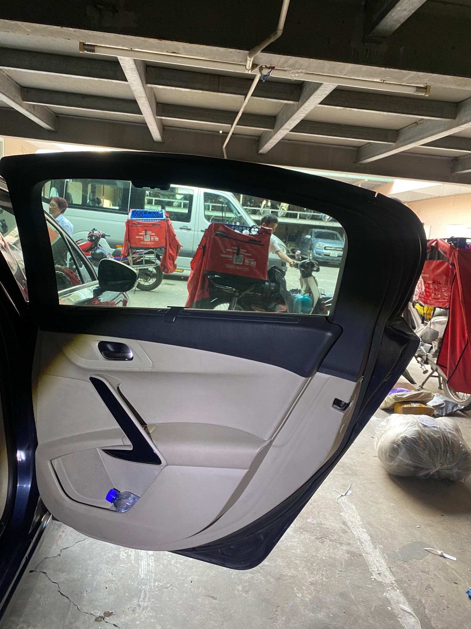 Peugeot 508 1.6 AT 2015 - Ngoại thất 16
