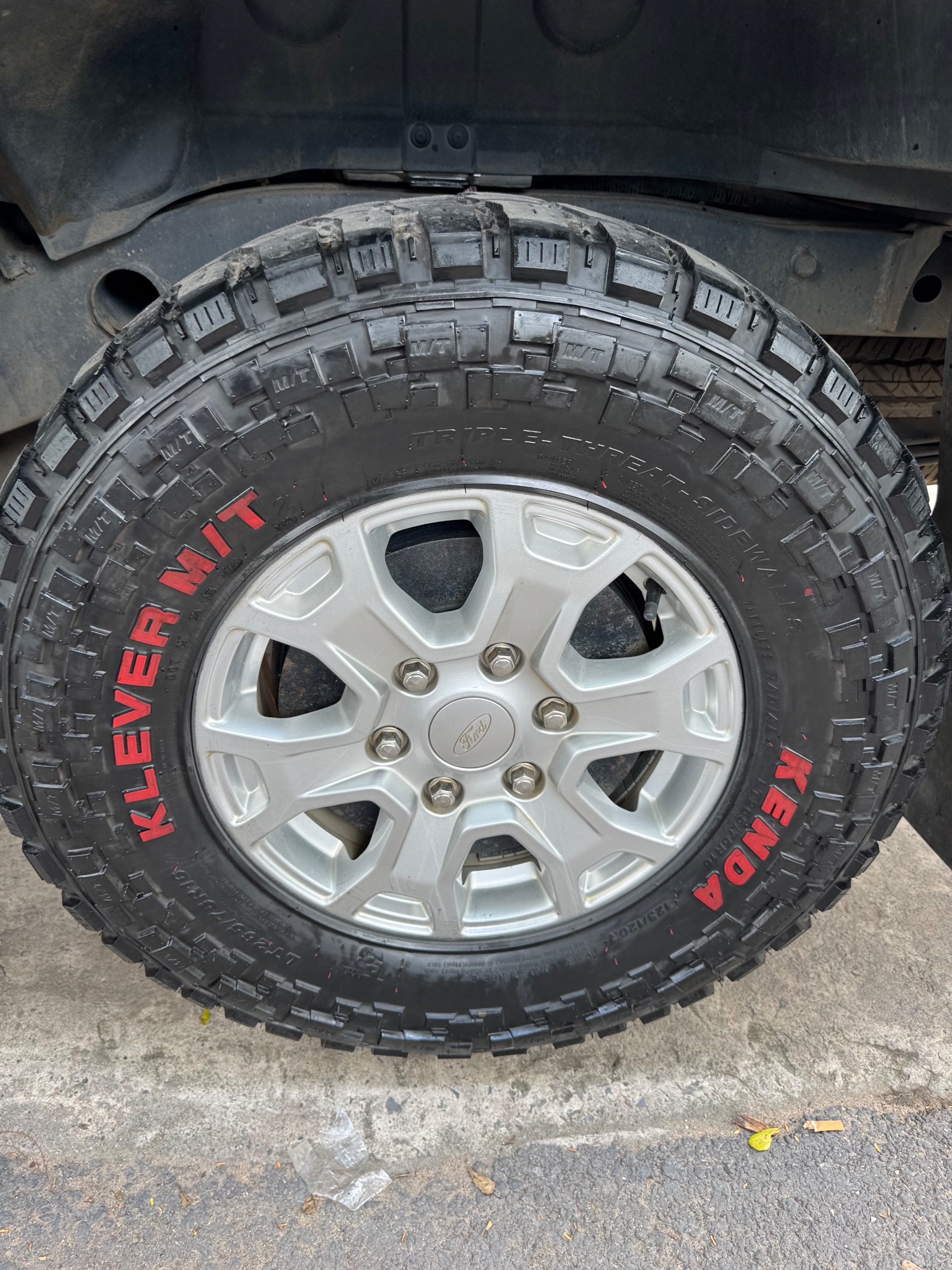 Ford Ranger XLS 2.2L 4x2 AT 2021 - Ngoại thất 22