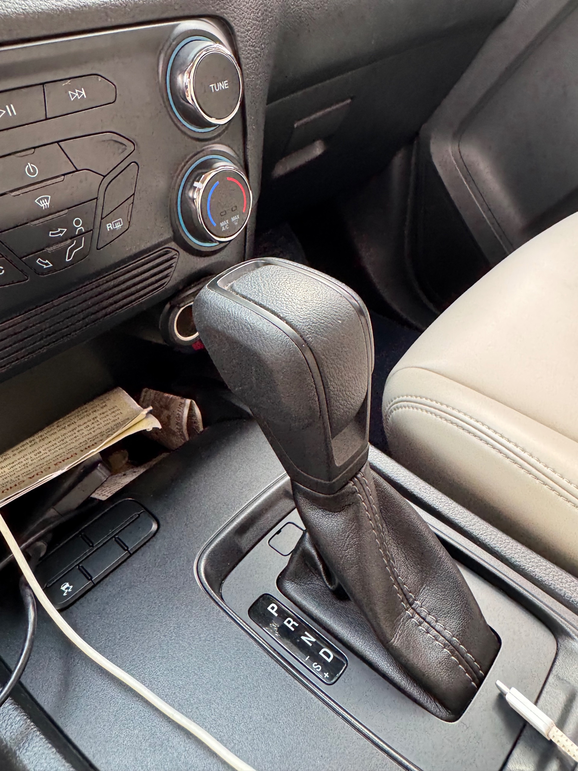 Ford Ranger XLS 2.2L 4x2 AT 2021 - Ngoại thất 12