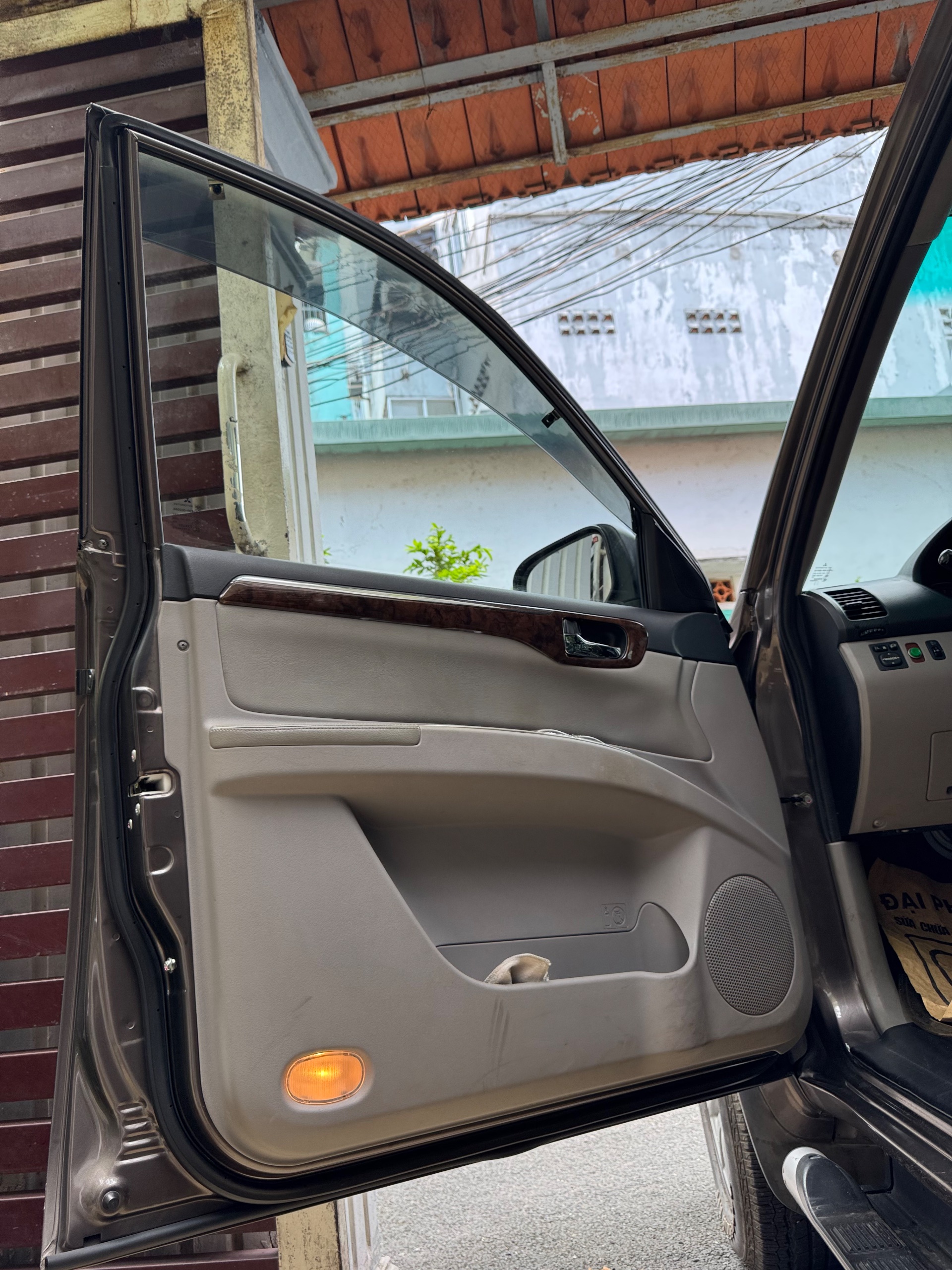 Mitsubishi Pajero Sport D 4x2 AT 2013 - Ngoại thất 6