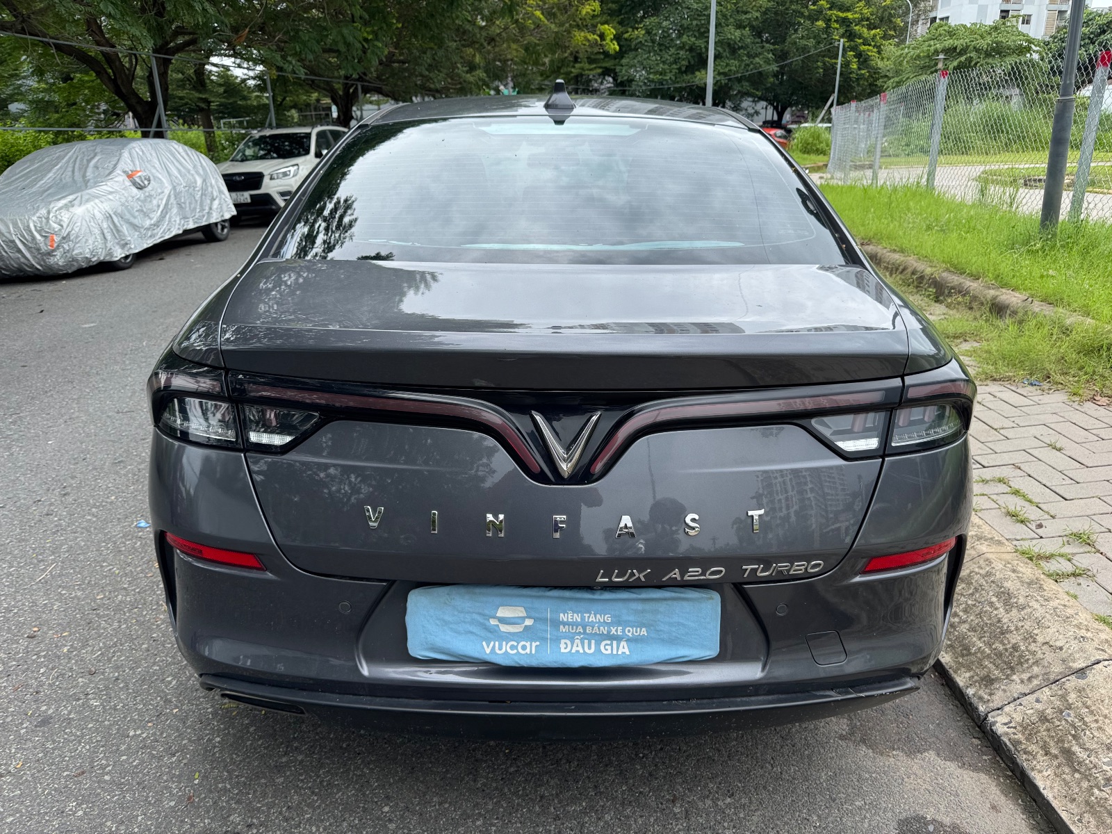 Ảnh xe VinFast Lux a 2.0 2.0 AT 2019 - ảnh 1