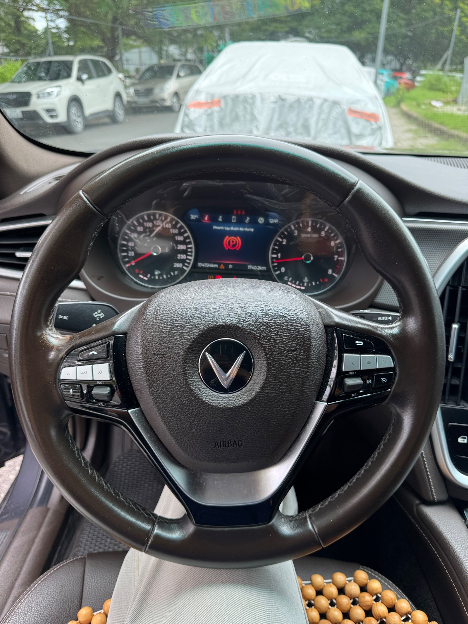 VinFast Lux a 2.0 2.0 AT 2019 - Ngoại thất 19