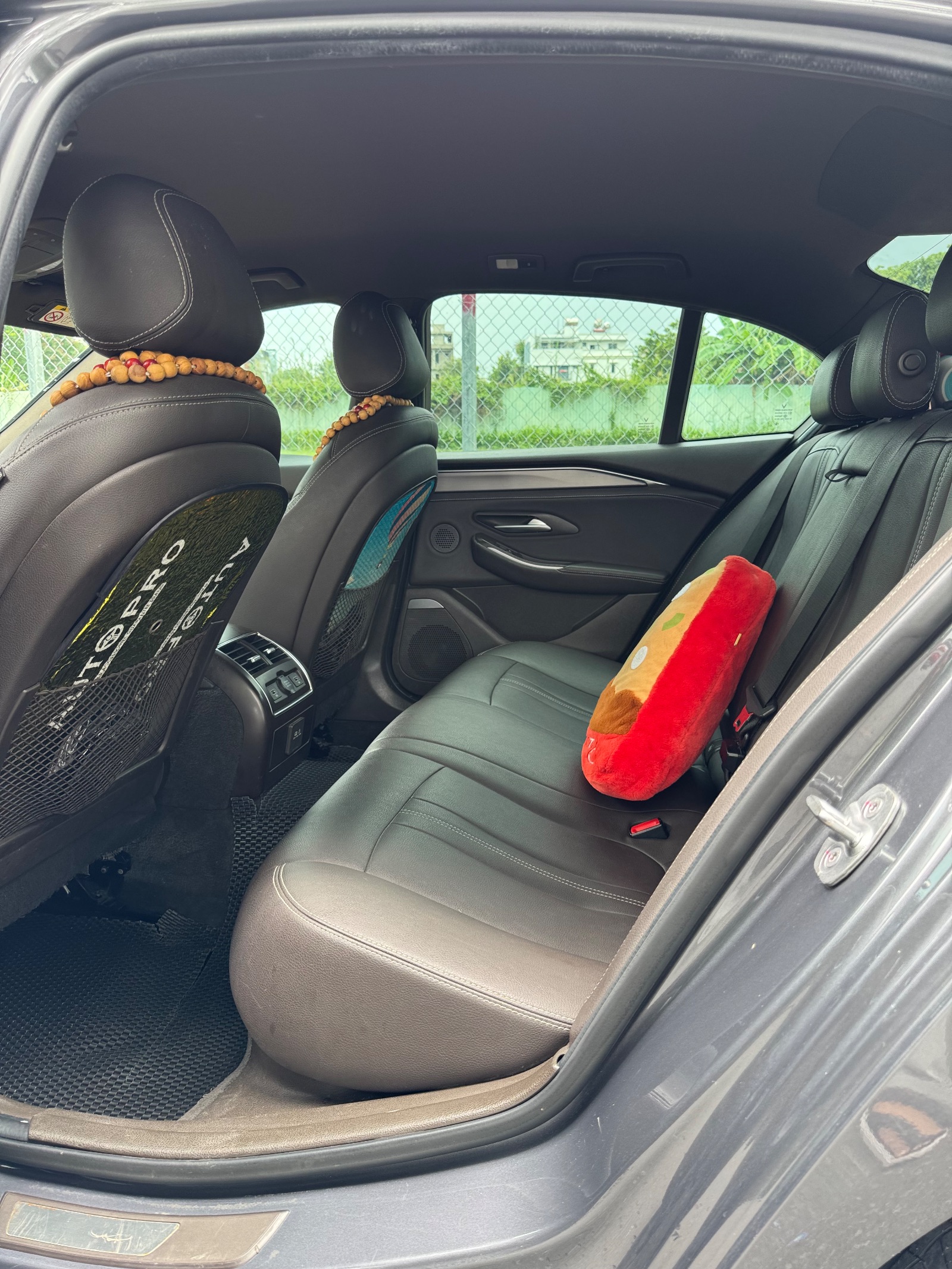 Ảnh xe VinFast Lux a 2.0 2.0 AT 2019 - ảnh 6