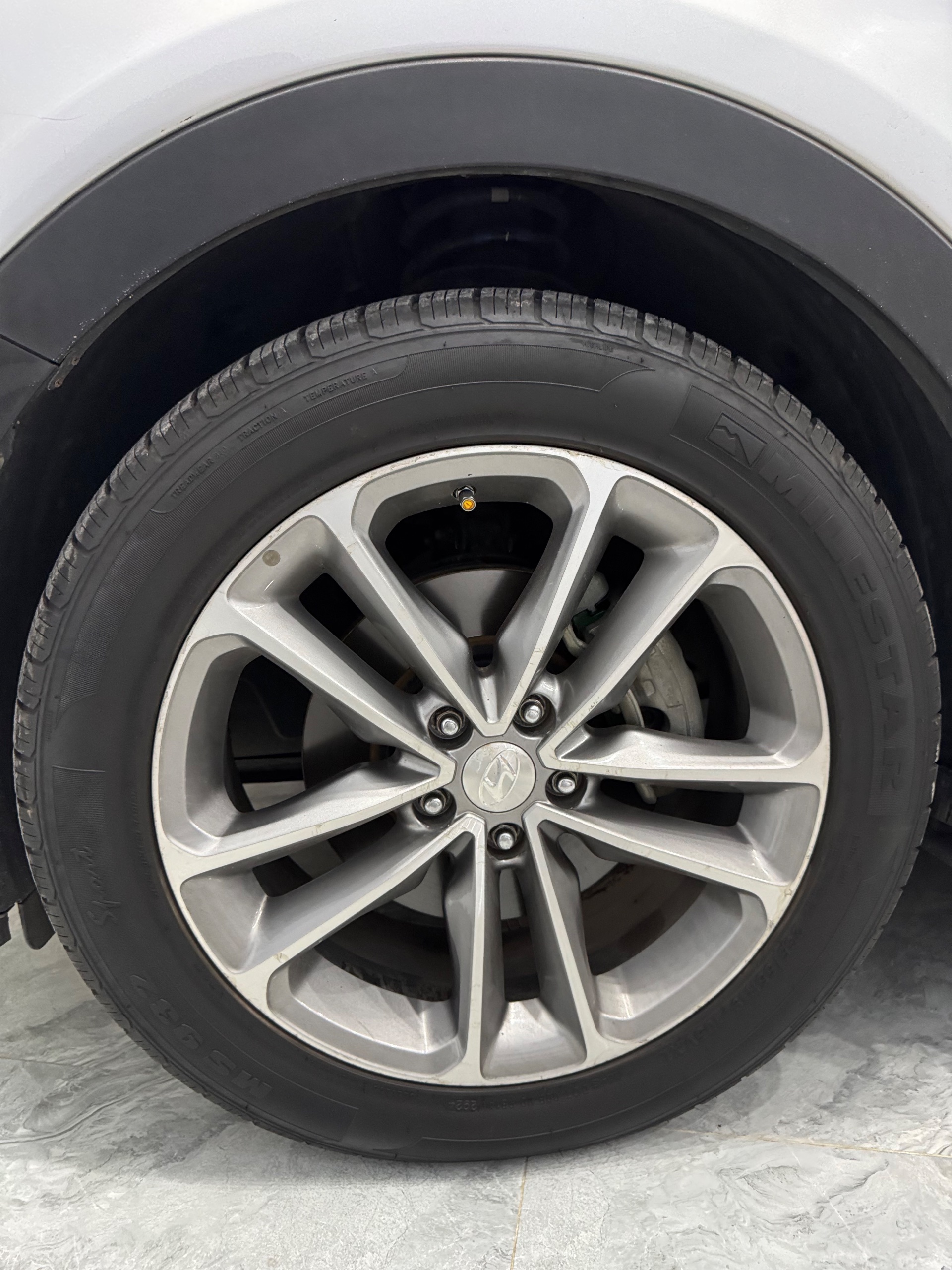 Hyundai Santafe 2.2L 4WD 2017 - Ngoại thất 13