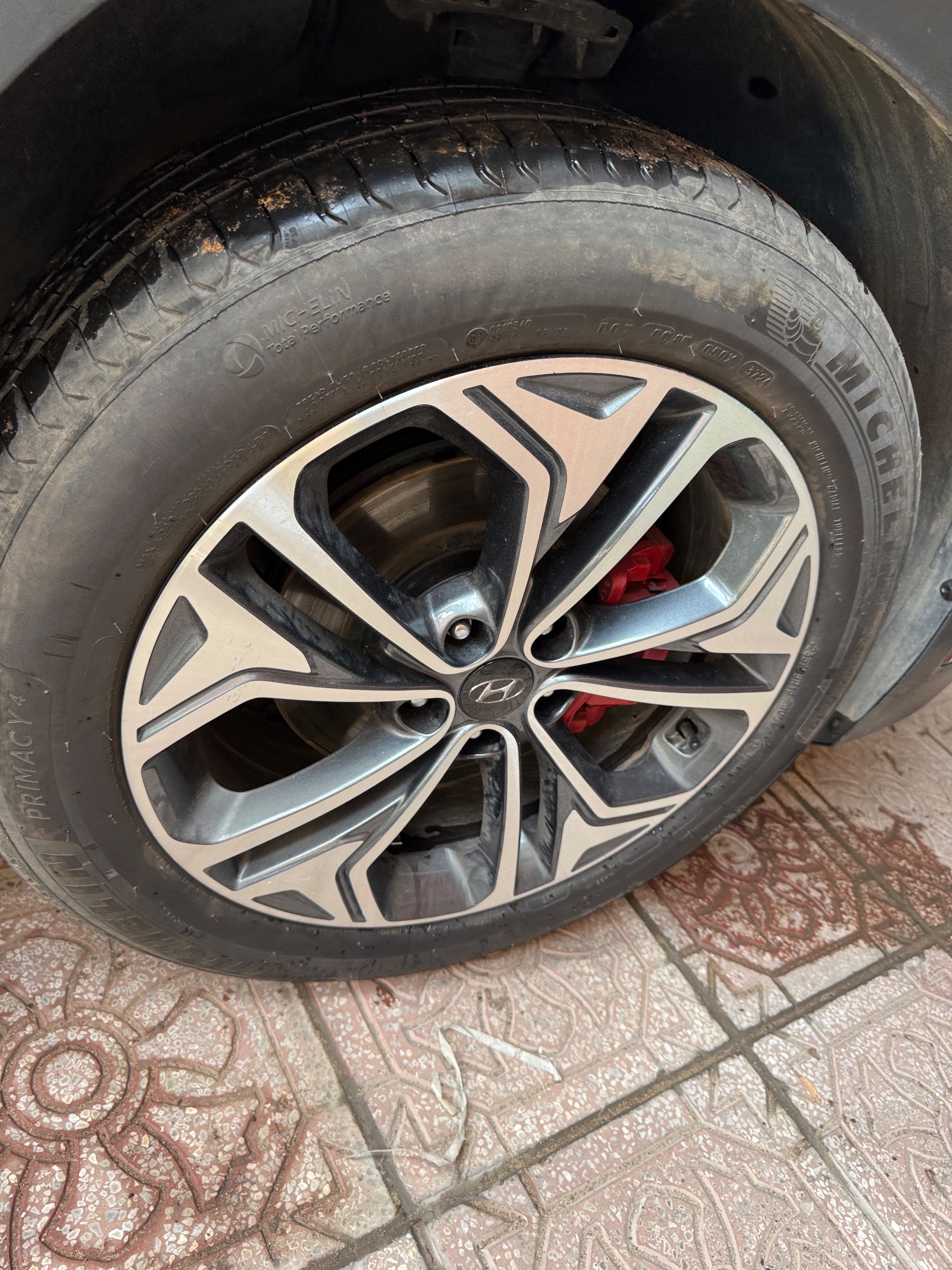 Santafe 20220 2.4 premium - Ngoại thất 15