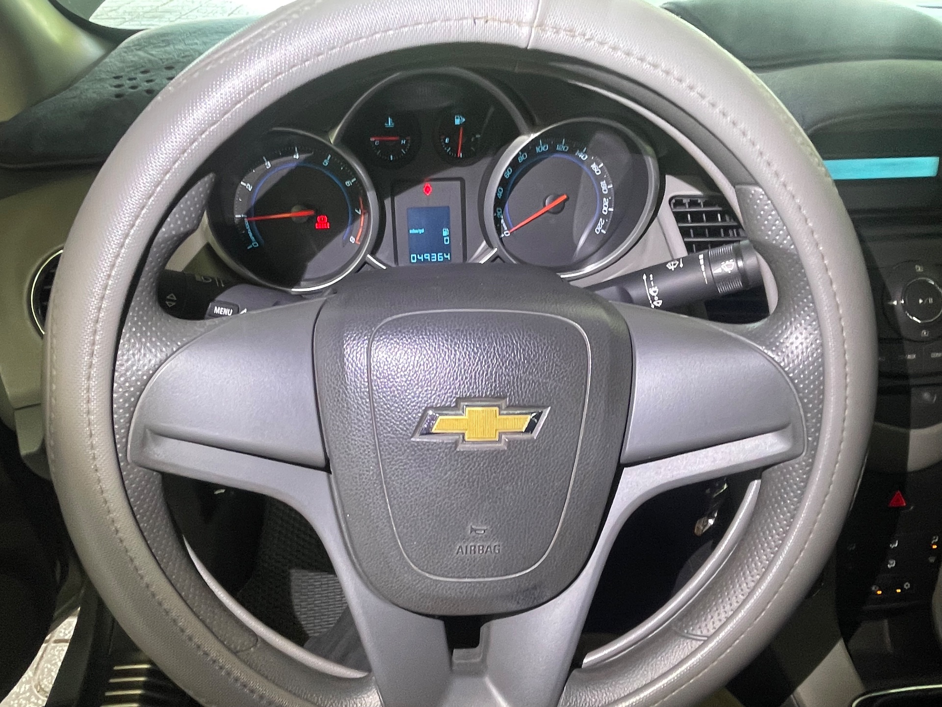 Chevrolet Cruze LS 1.6 MT 2011 - Ngoại thất 13
