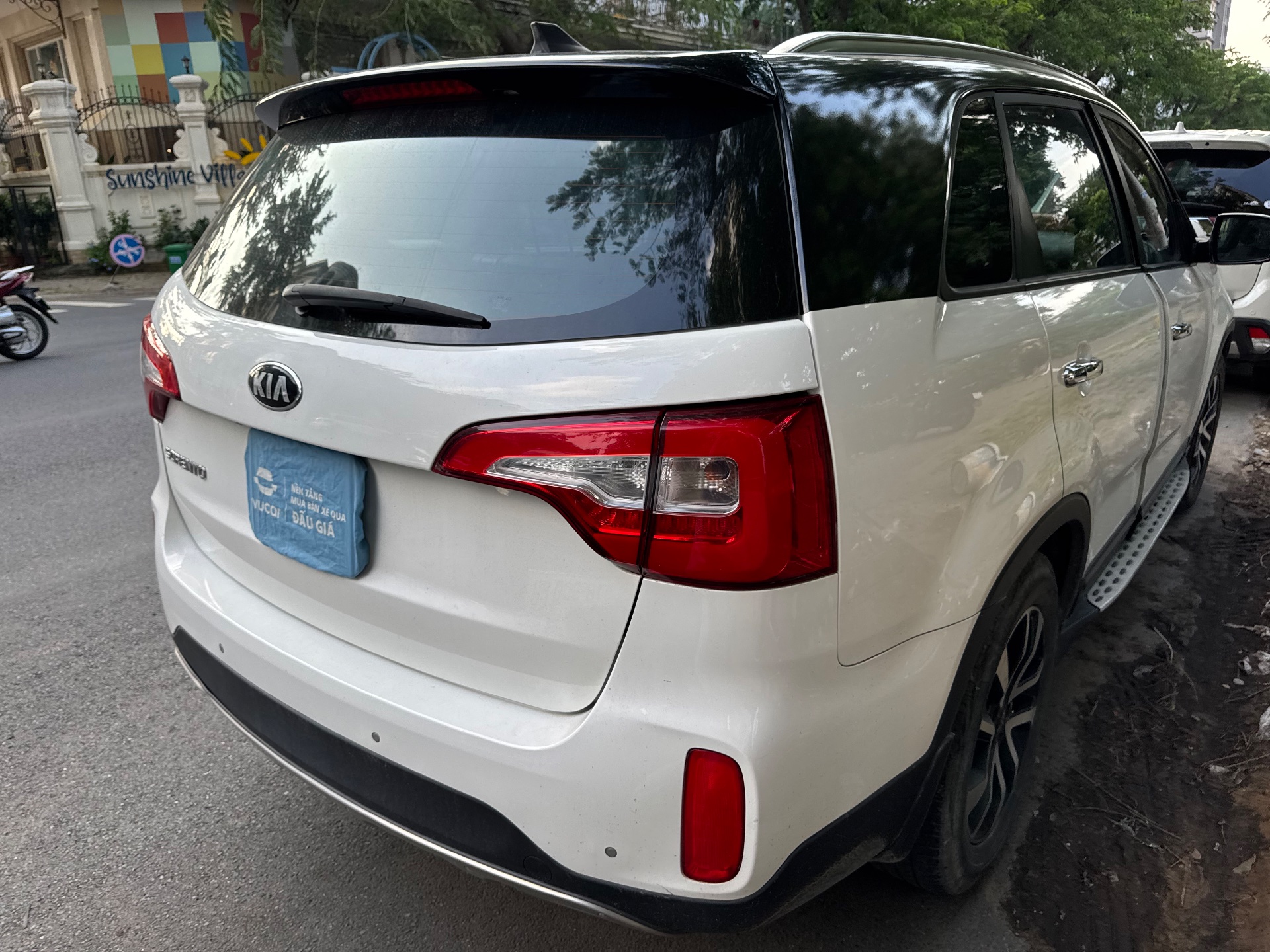 Kia Sorento 2.4 GAT Premium 2019 - Ngoại thất 11