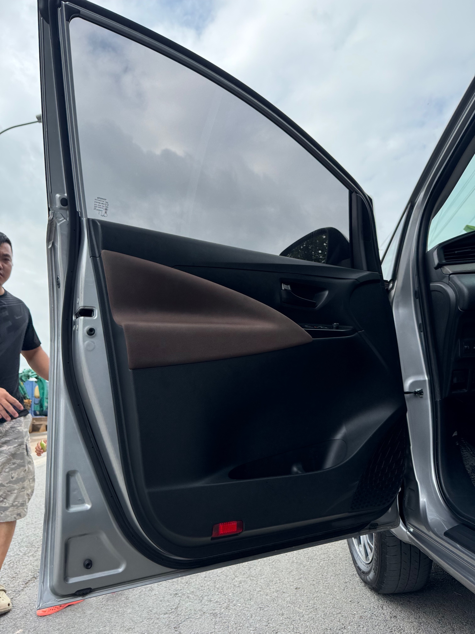 Toyota Innova E 2.0 MT 2023 - Ngoại thất 18