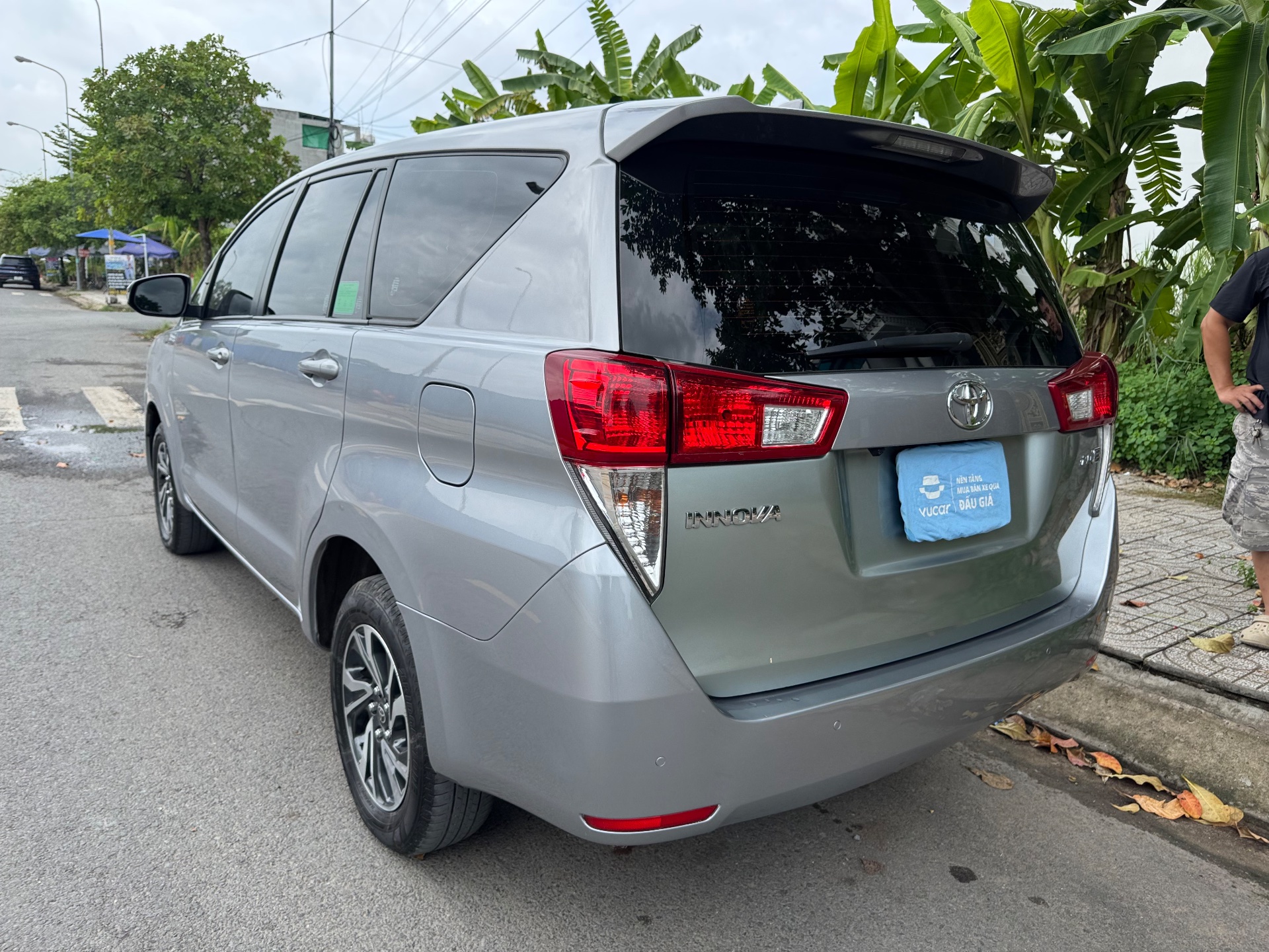Toyota Innova E 2.0 MT 2023 - Ngoại thất 12
