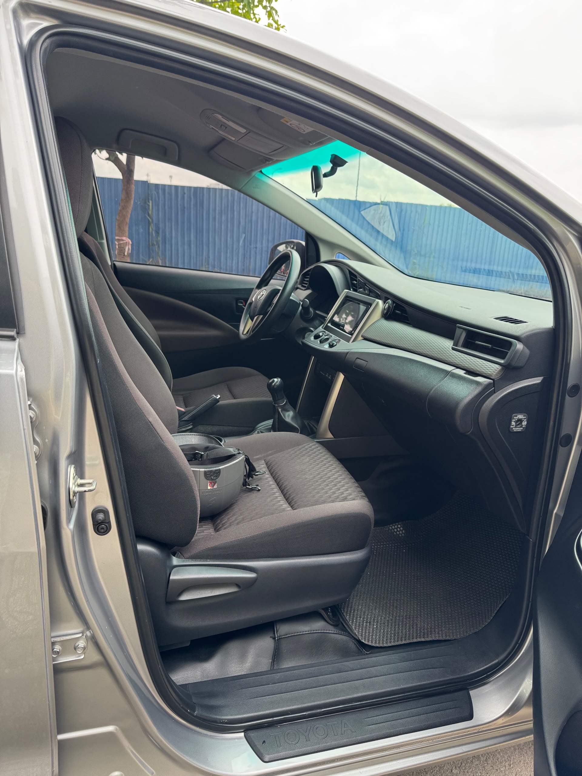 Toyota Innova E 2.0 MT 2023 - Ngoại thất 5