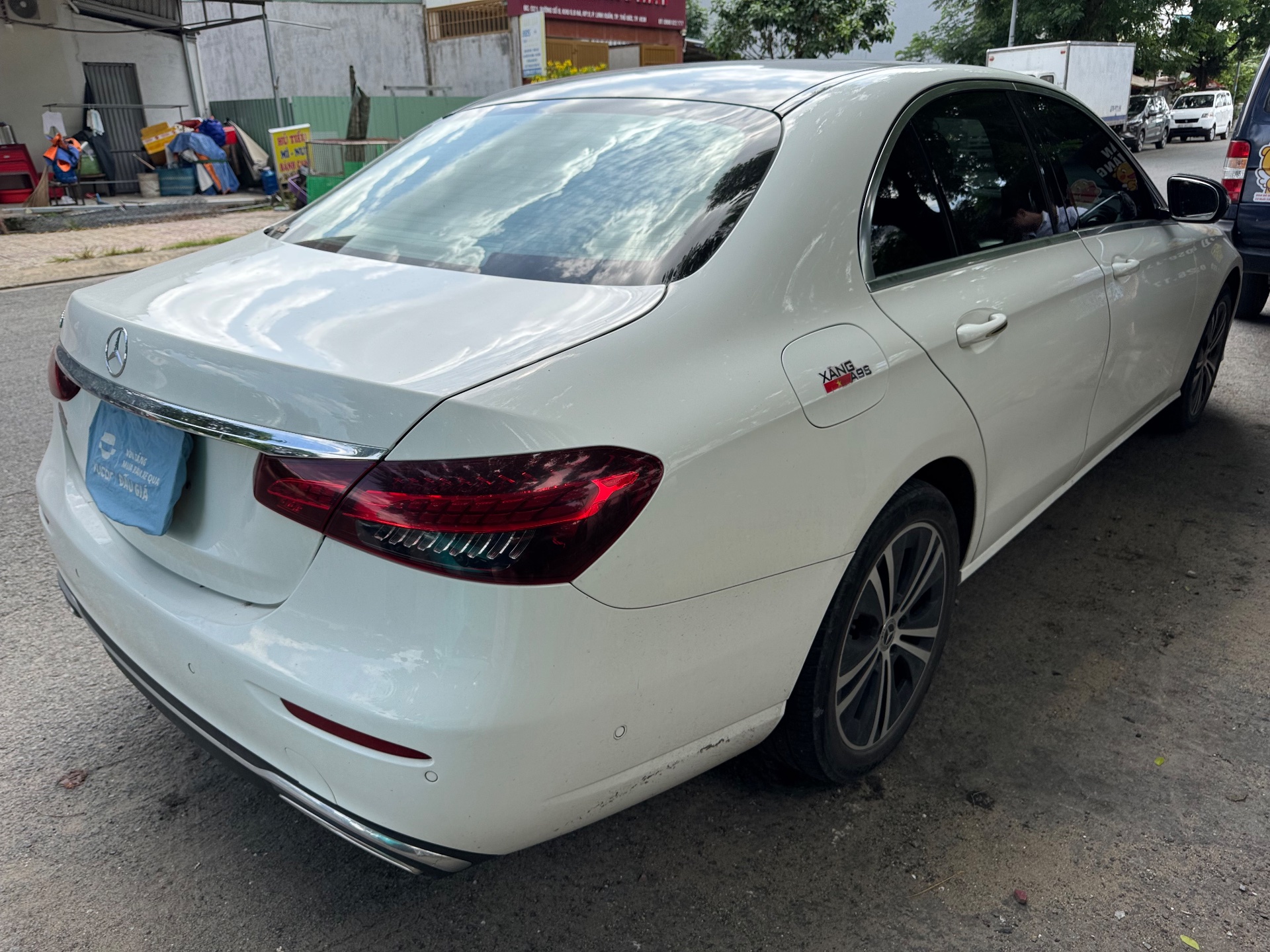 Mercedes-Benz E-Class E 180 2021  - Ngoại thất 12