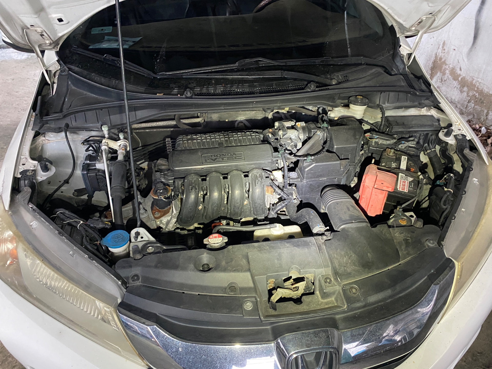 honda city . 12/ . 2016 - Ngoại thất 15