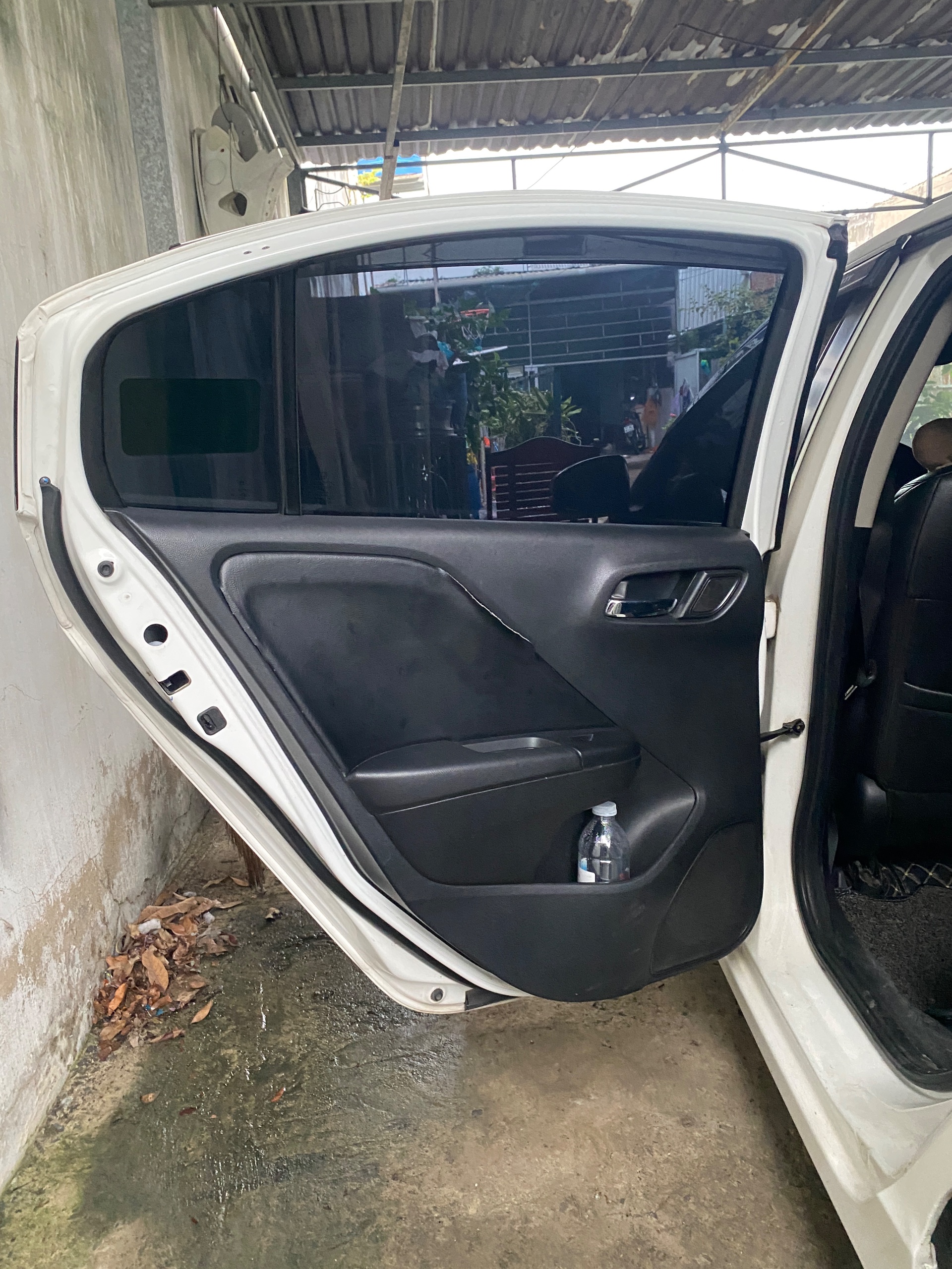 honda city . 12/ . 2016 - Ngoại thất 8