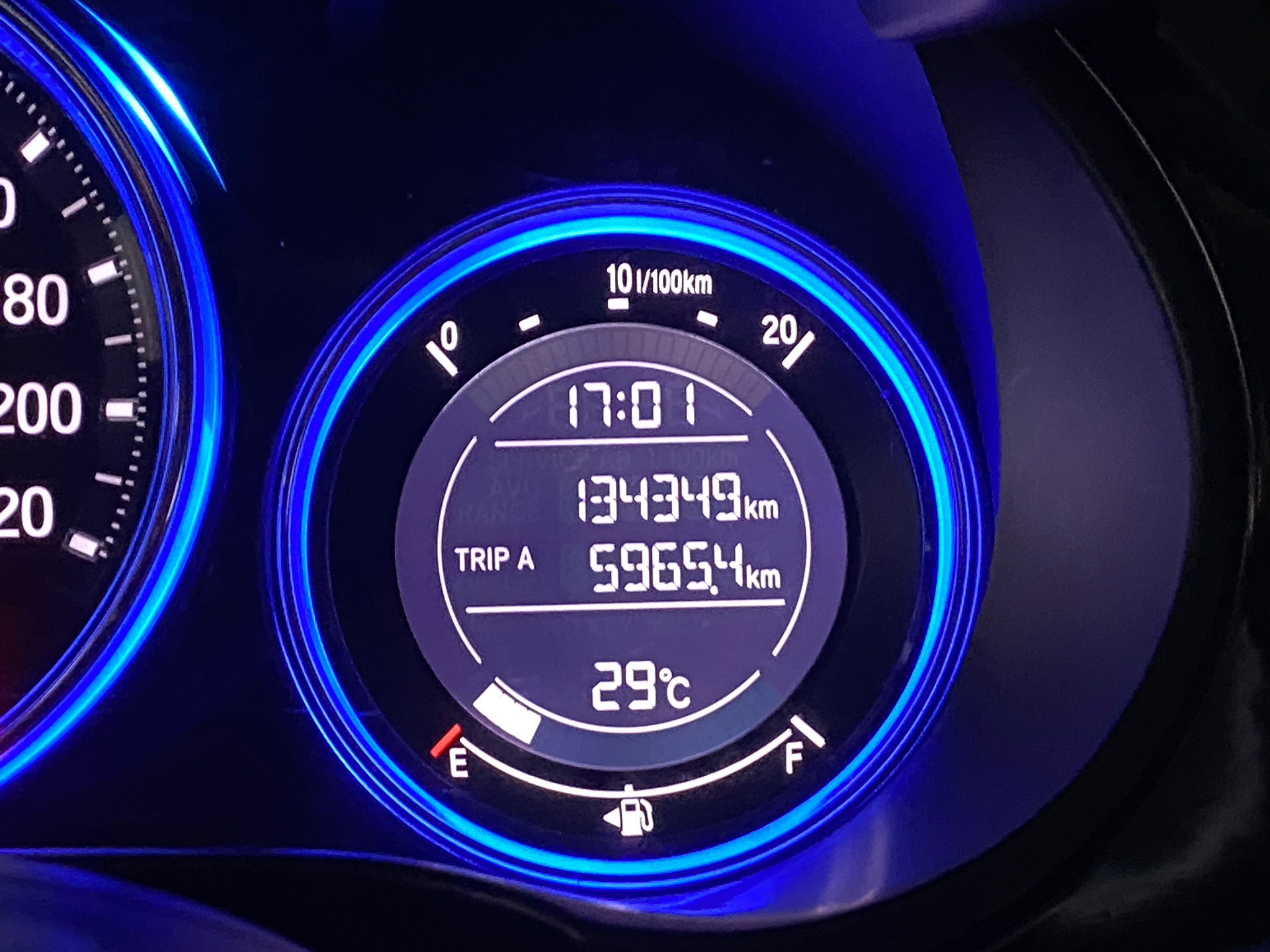 honda city . 12/ . 2016 - Ngoại thất 6