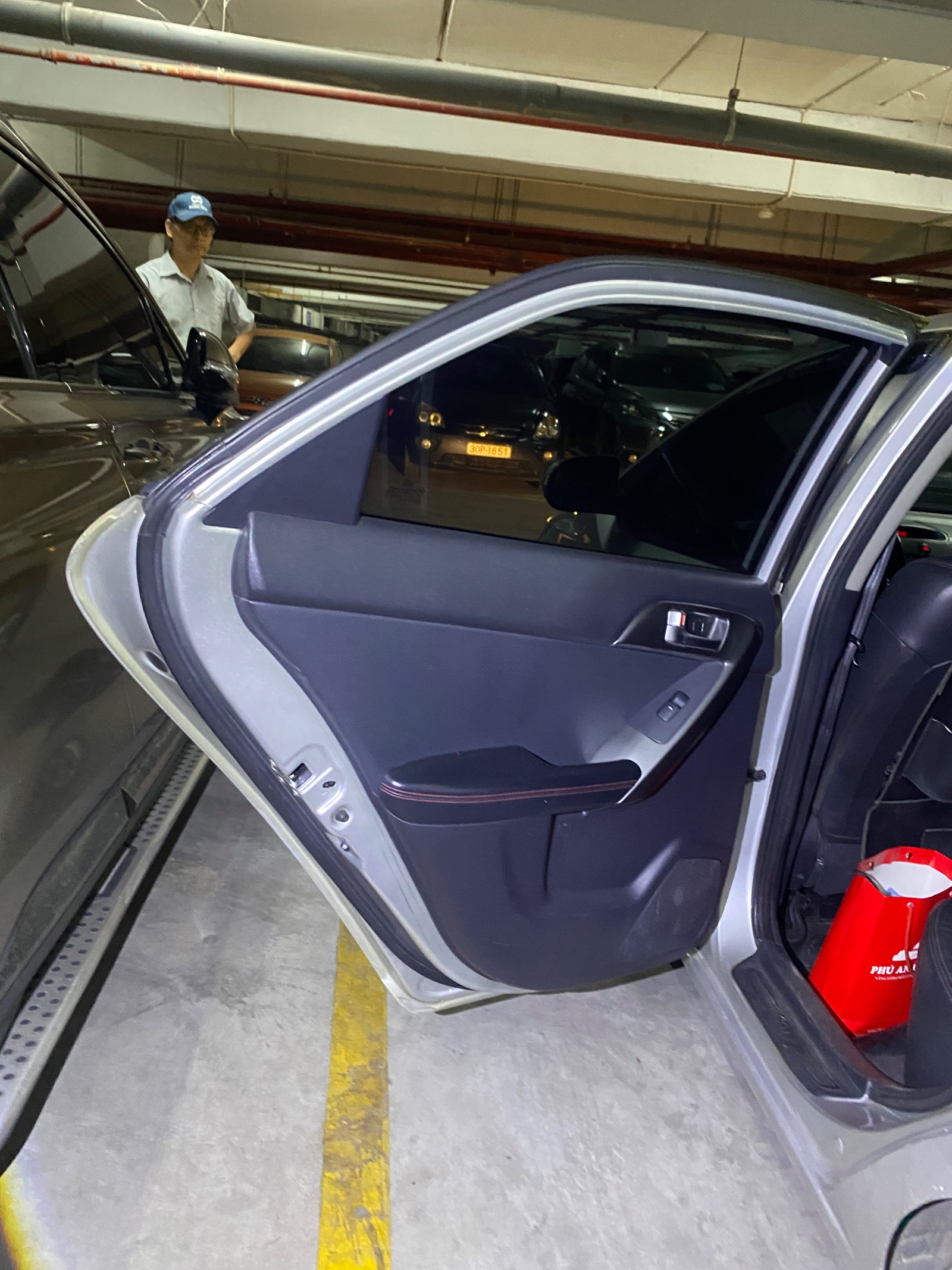 Kia Cerato Koup 1.6 AT 2010 - Ngoại thất 10