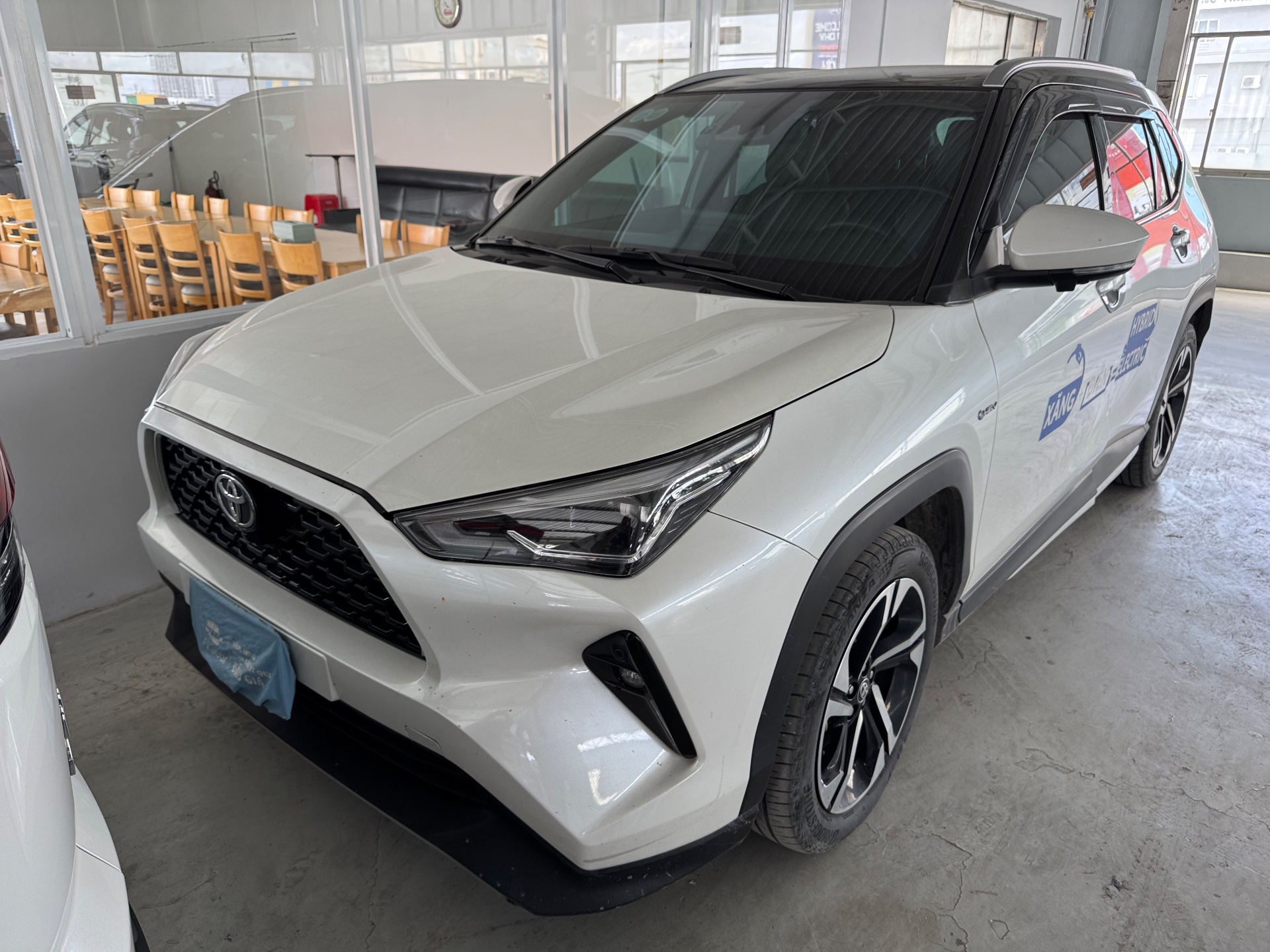 Toyota Yaris cross HEV 1.5 CVT 2023 - Ngoại thất 13