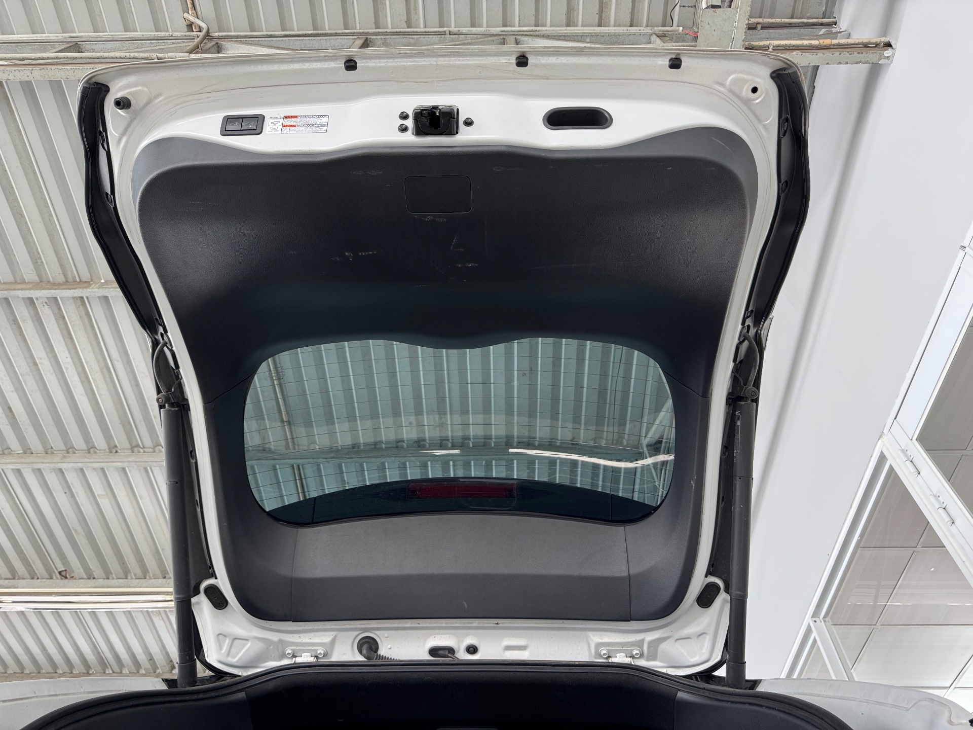 Toyota Yaris cross HEV 1.5 CVT 2023 - Ngoại thất 23