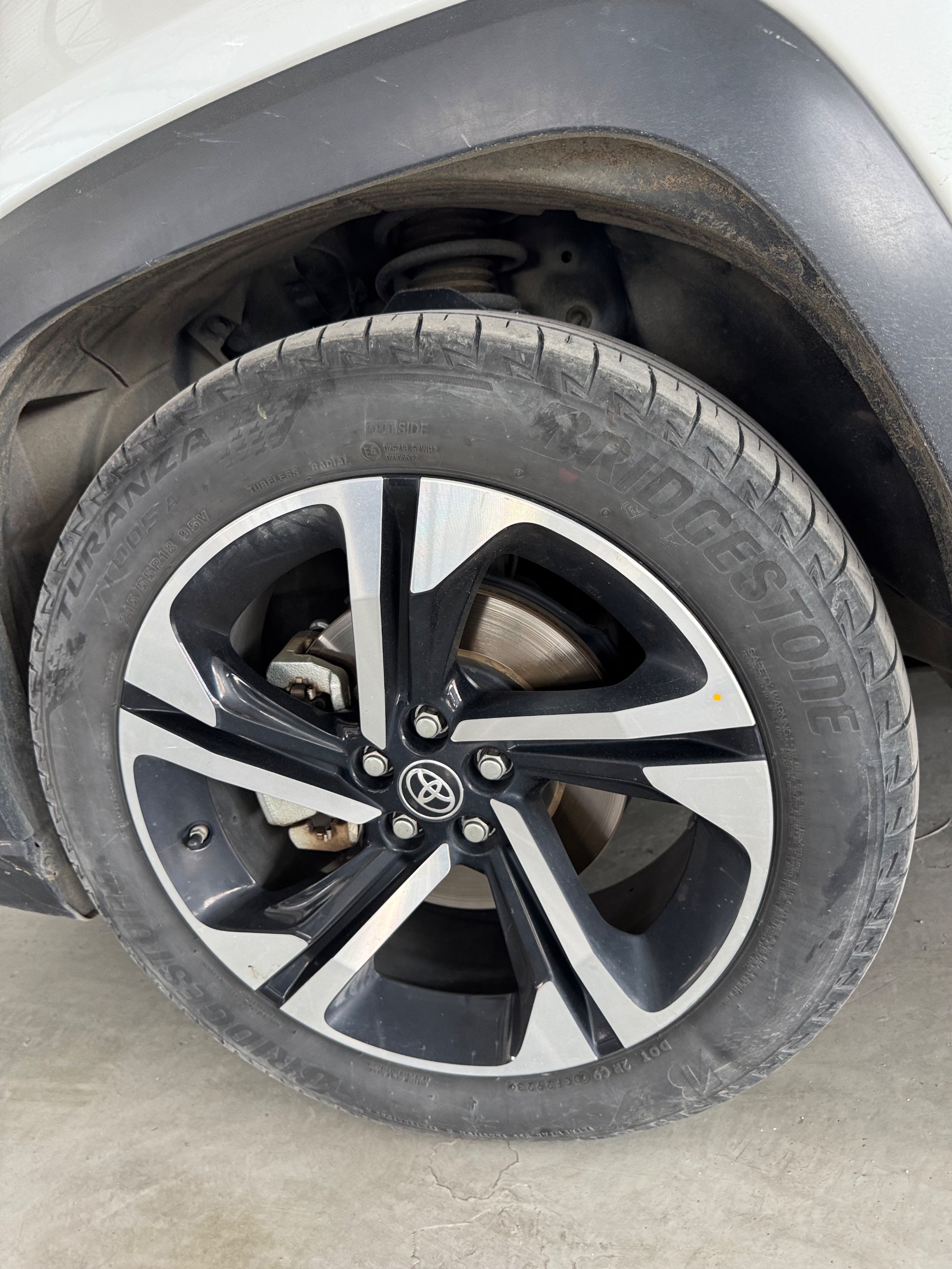 Toyota Yaris cross HEV 1.5 CVT 2023 - Ngoại thất 8