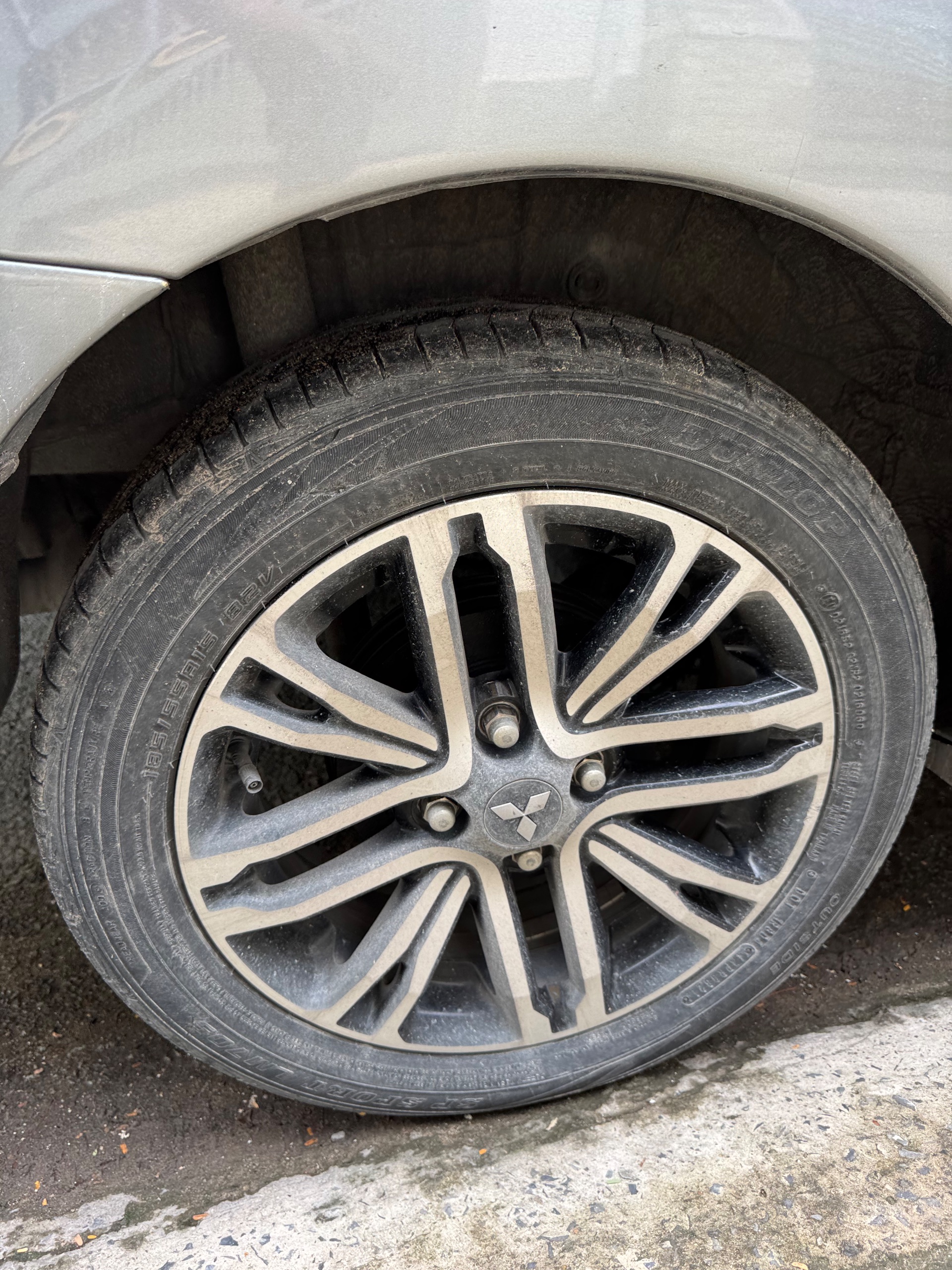 Mitsubishi Attrage Premium 1.2 CVT 2023 - Ngoại thất 13
