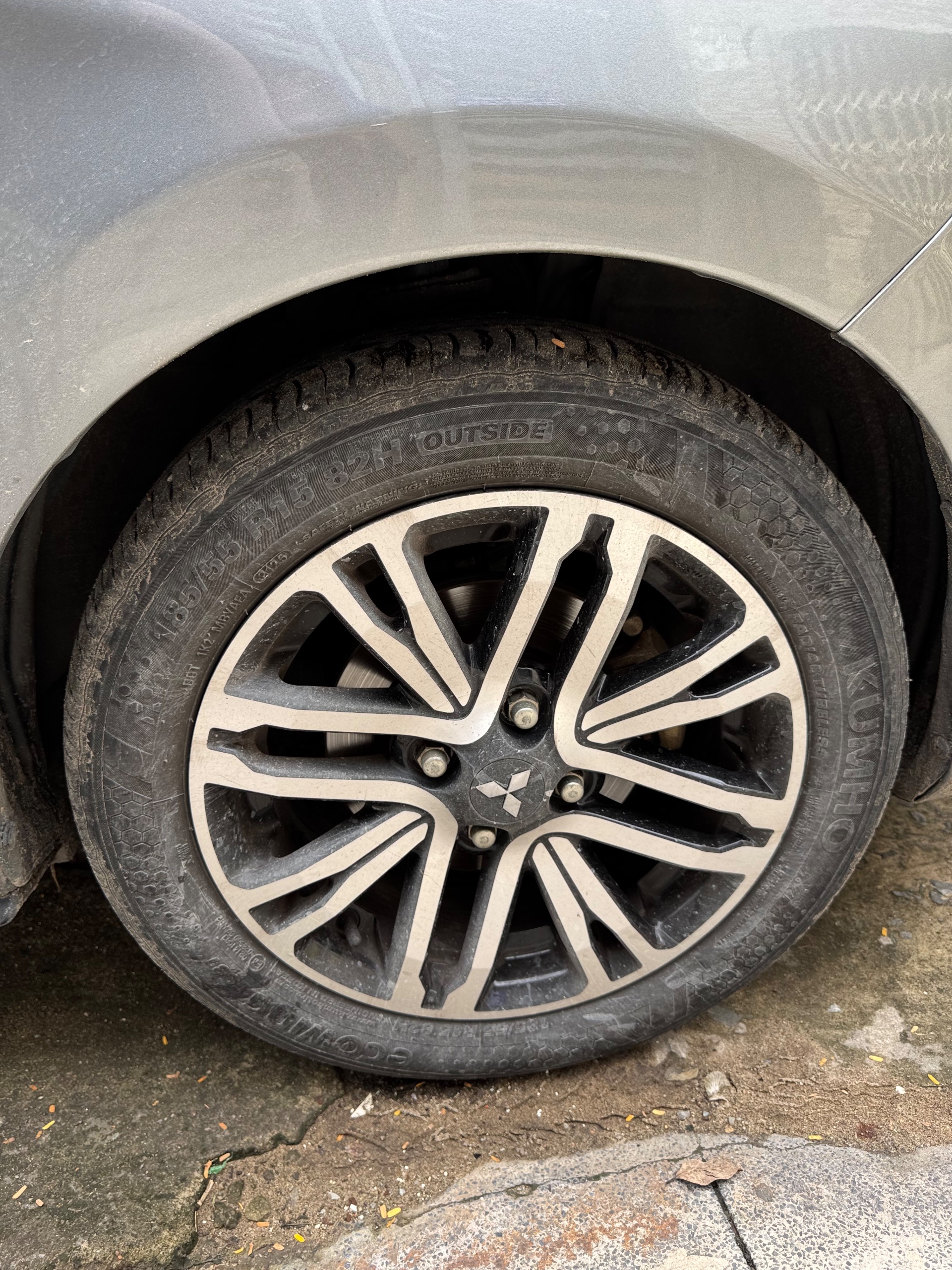 Mitsubishi Attrage Premium 1.2 CVT 2023 - Ngoại thất 18