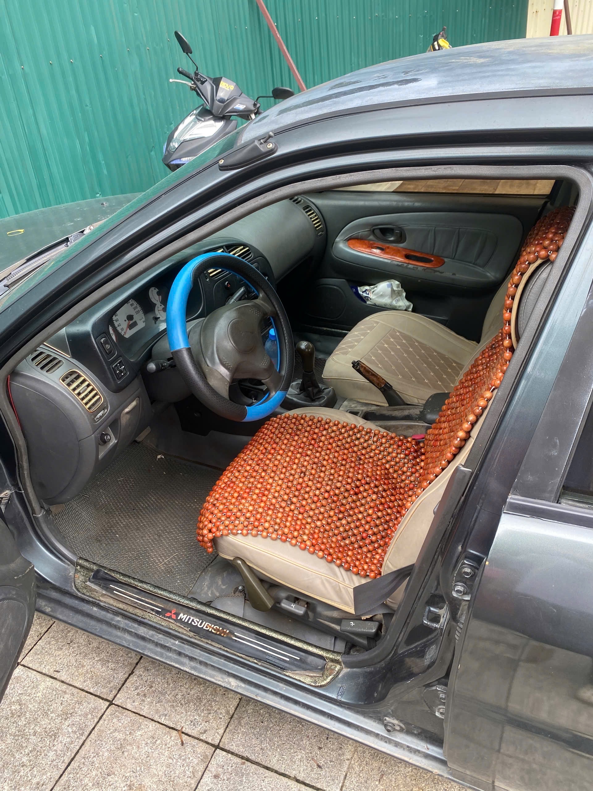 Mitsubishi Lancer  2003 - Ngoại thất 10