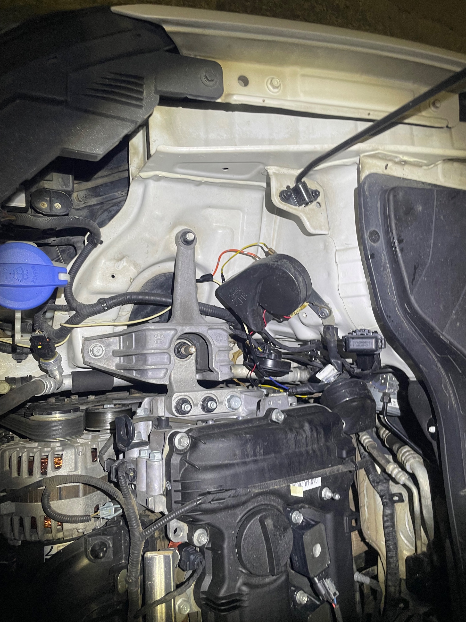 Hyundai Kona Đặc Biệt 2.0 AT 2018 - Ngoại thất 15