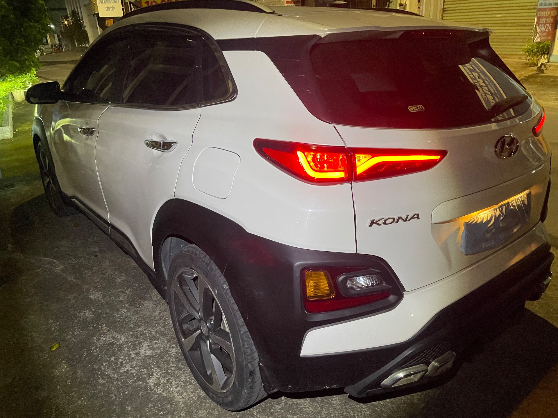 Hyundai Kona Đặc Biệt 2.0 AT 2018 - Ngoại thất 6